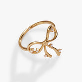 Coquette Bow Ring Shiny Gold | Alex and Ani