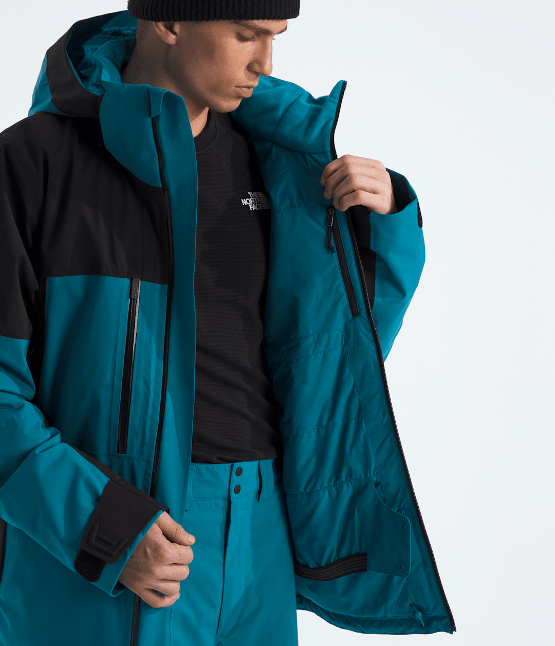 The North Face Men’s Chakal Jacket