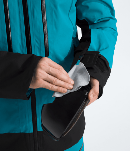 The North Face Men’s Snowsquall Jacket