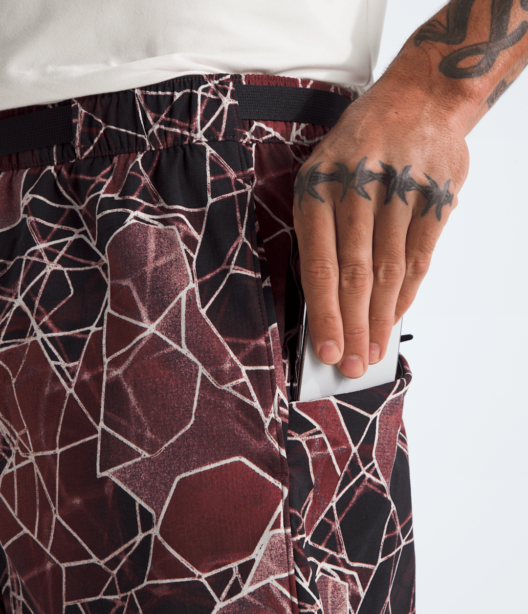 The North Face Men’s Class V Pathfinder Belted Shorts—7''