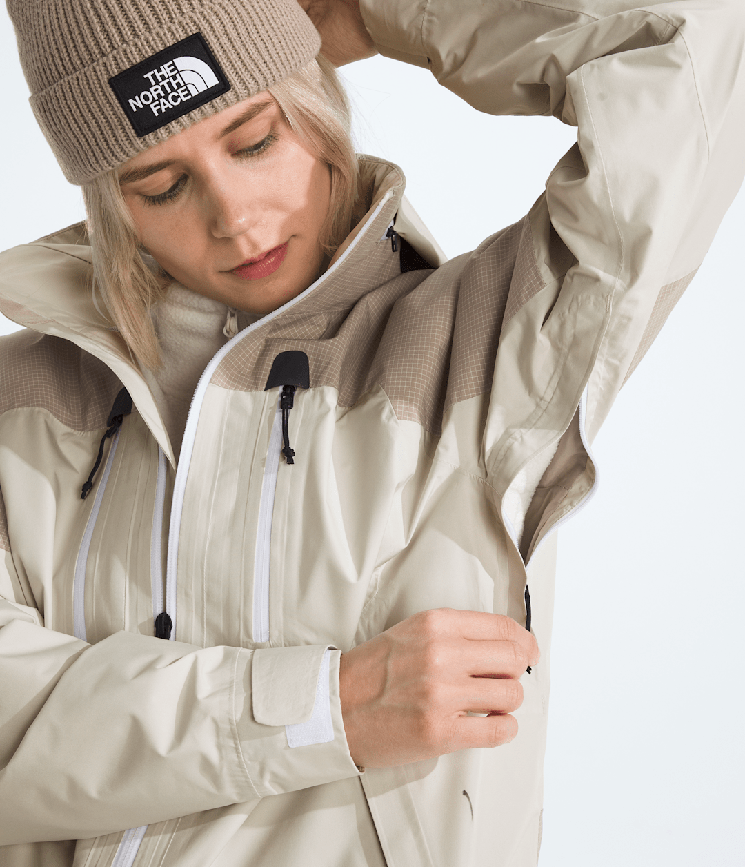 The North Face Women’s Hike Devils Thumb GORE-TEX® Jacket