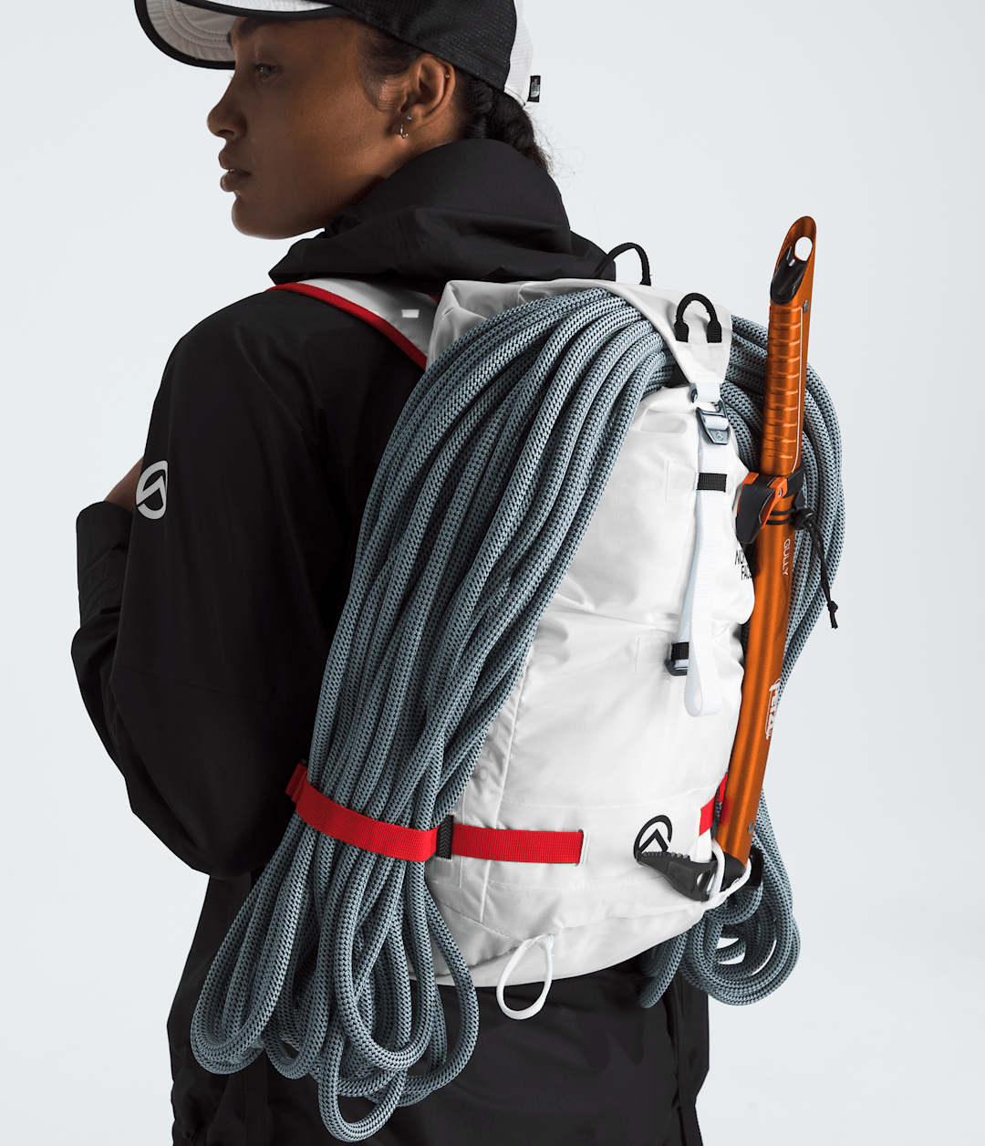 The North Face Summit Series Verto 18 Backpack