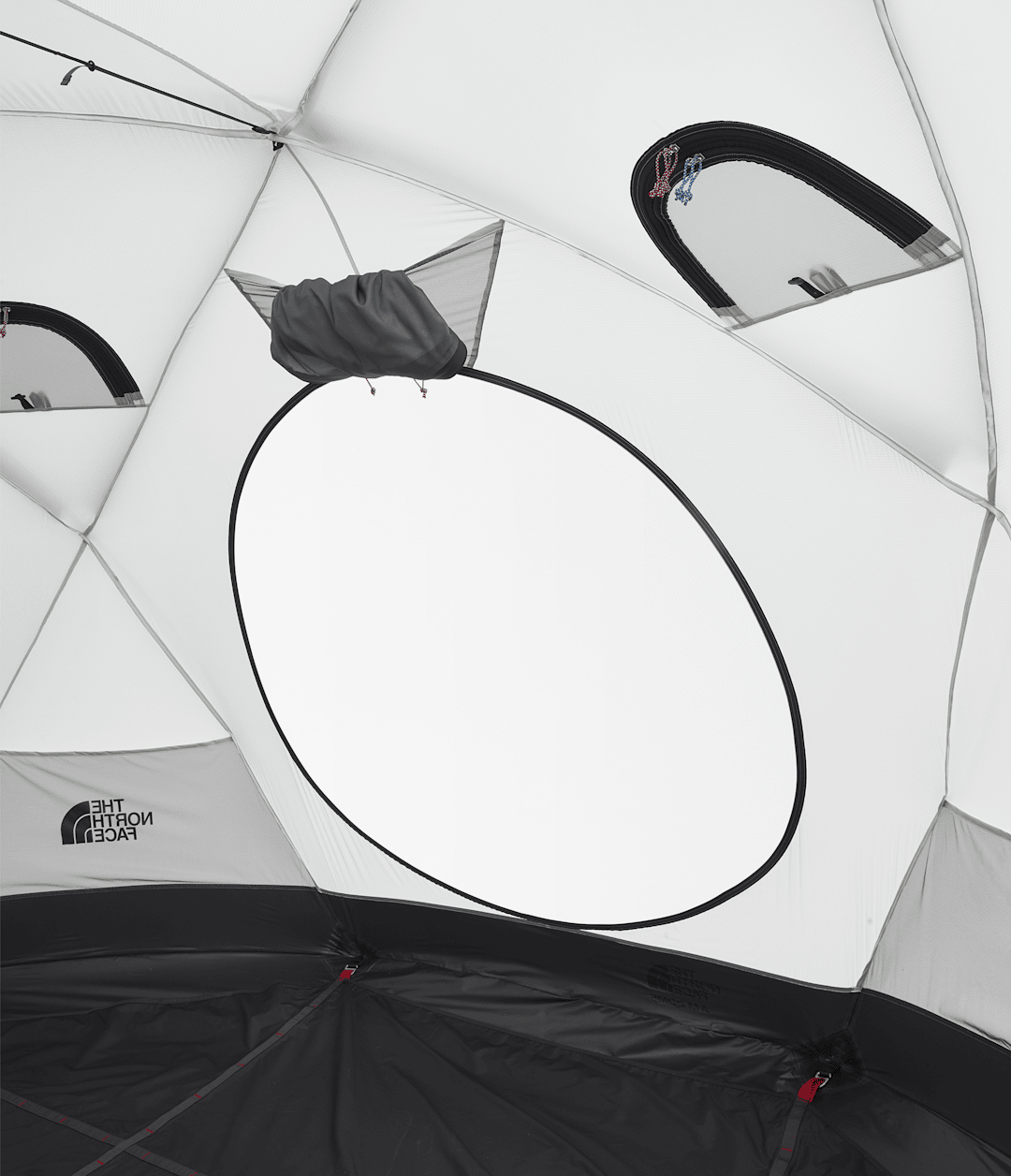 The North Face Dome 5 Tent