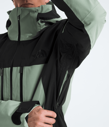 The North Face Men’s Chakal Jacket