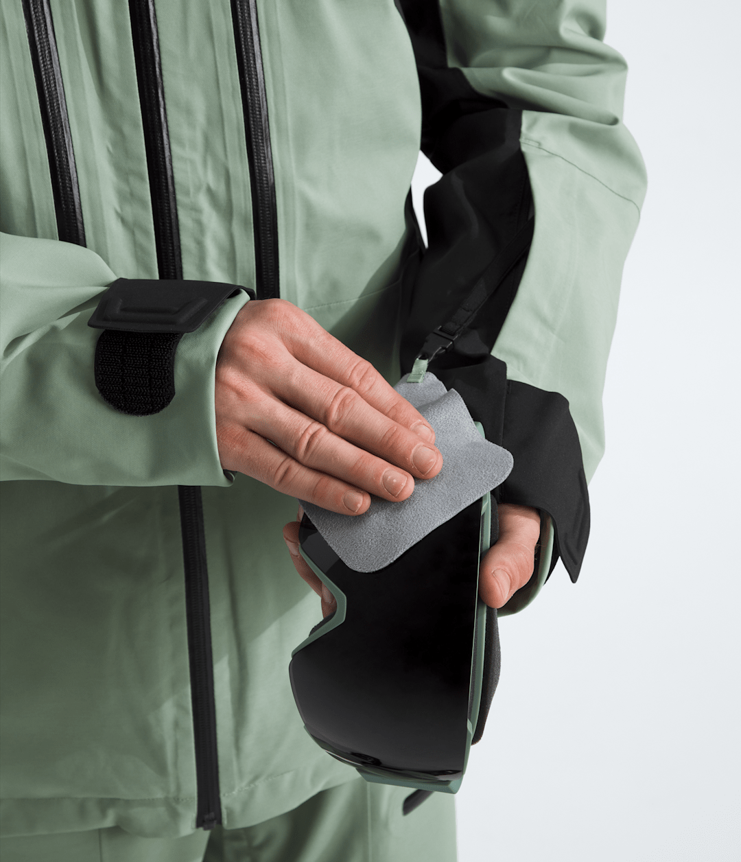 The North Face Men’s Chakal Jacket