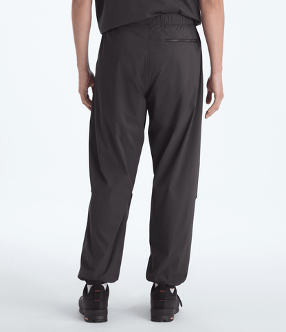 The North Face Men’s TNF™ Red Box Packable Wind Pants