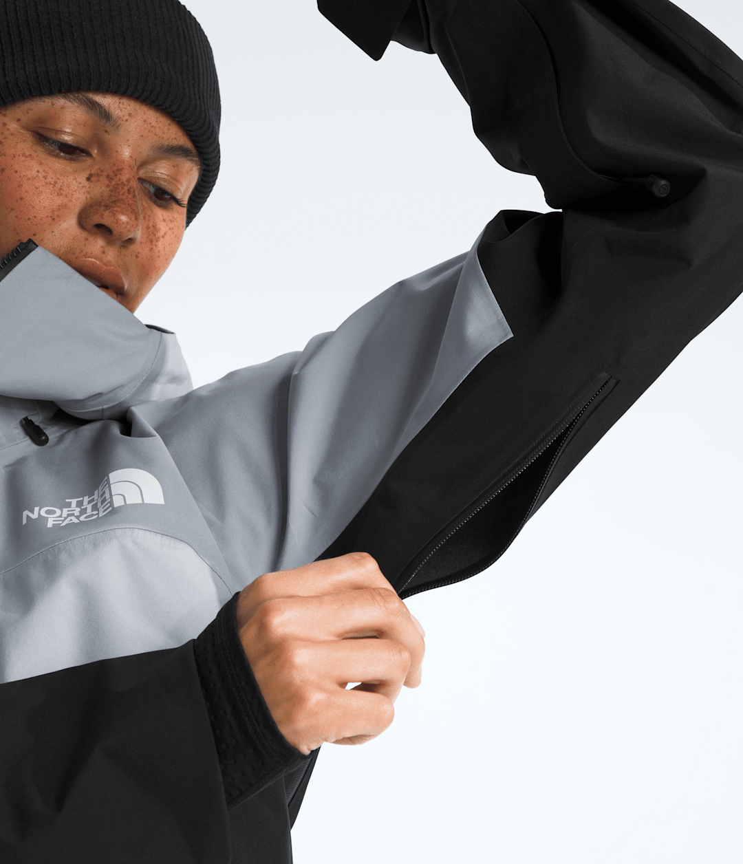 The North Face Women’s Summit Series Eastwall GORE-TEX® Jacket