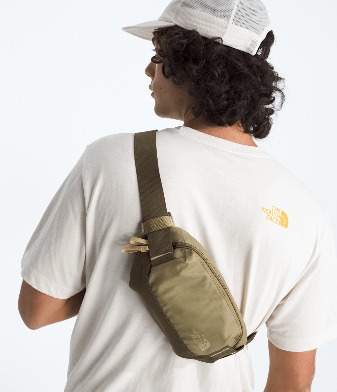 The North Face Base Camp Voyager Lumbar