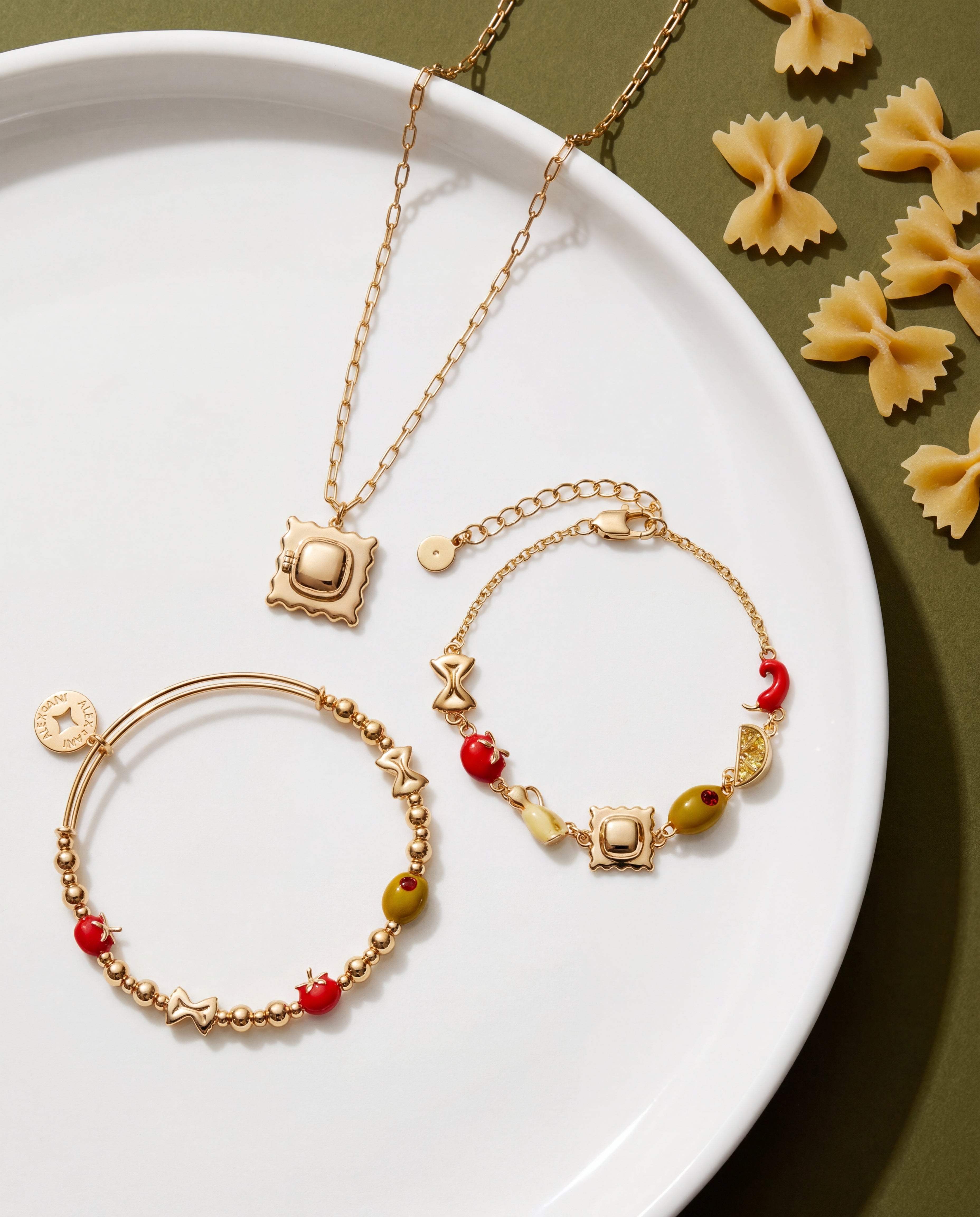 Pasta Girl Linear Bracelet Gold | Alex and Ani