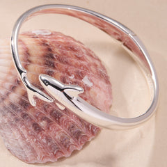 Shark Bypass Cuff Silver | Alex and Ani