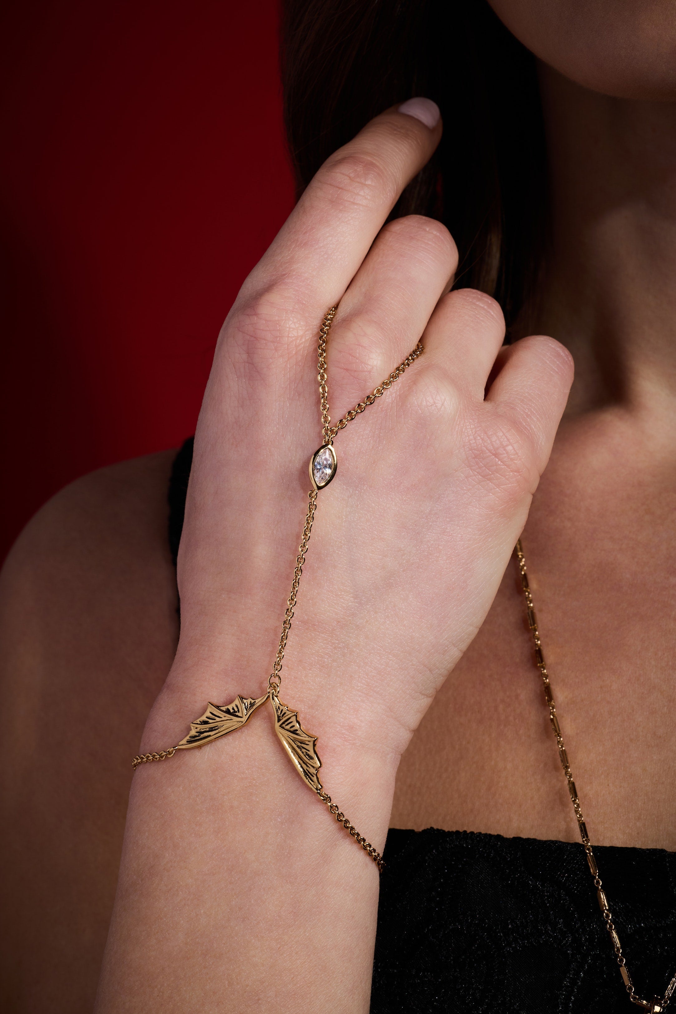 HOUSE OF THE DRAGON™ Dragon Wings Hand Chain Gold | Alex and Ani