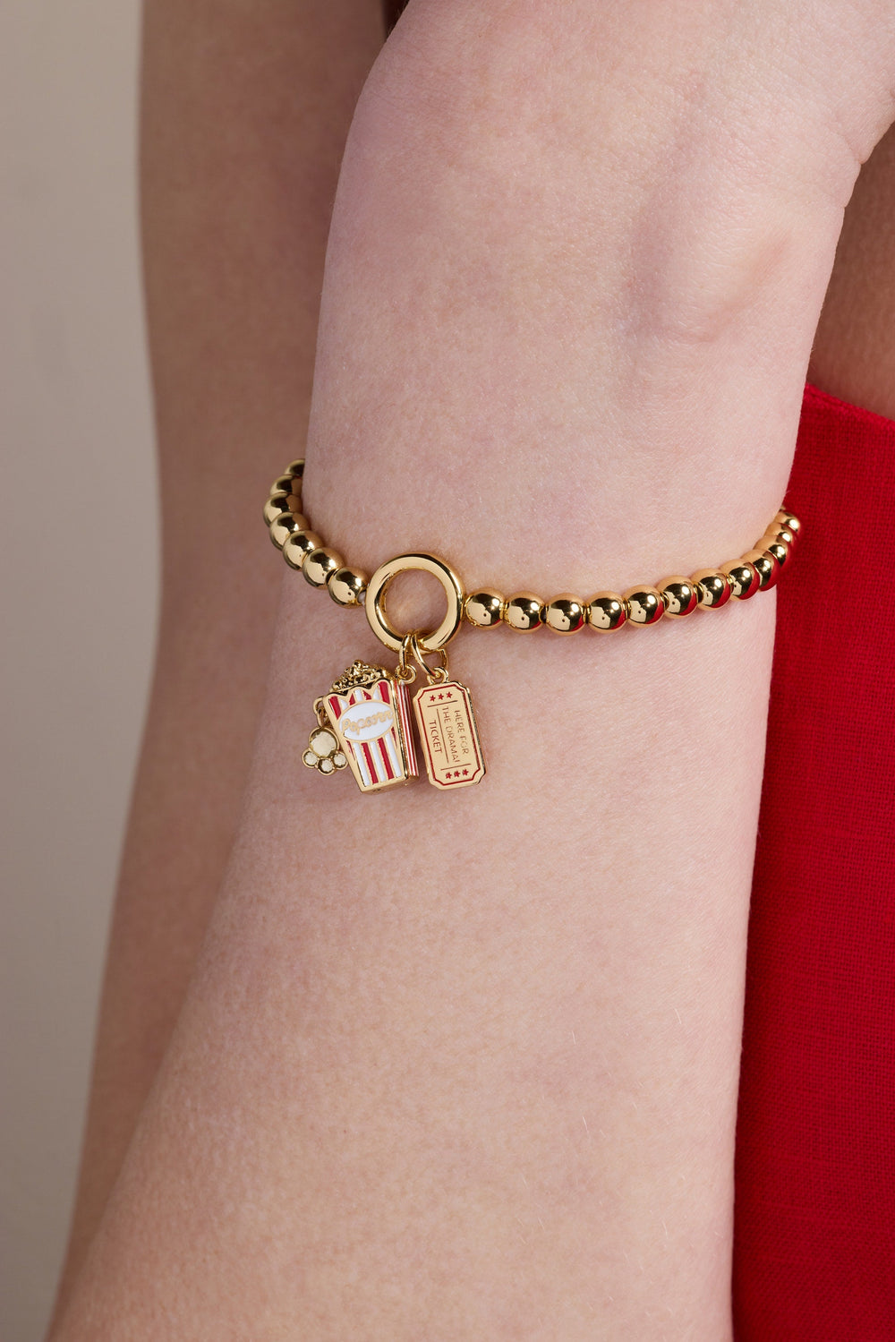 Here For The Drama!' Movie Theater Popcorn Stretch Bracelet
    
    
    
       Gold | Alex and Ani