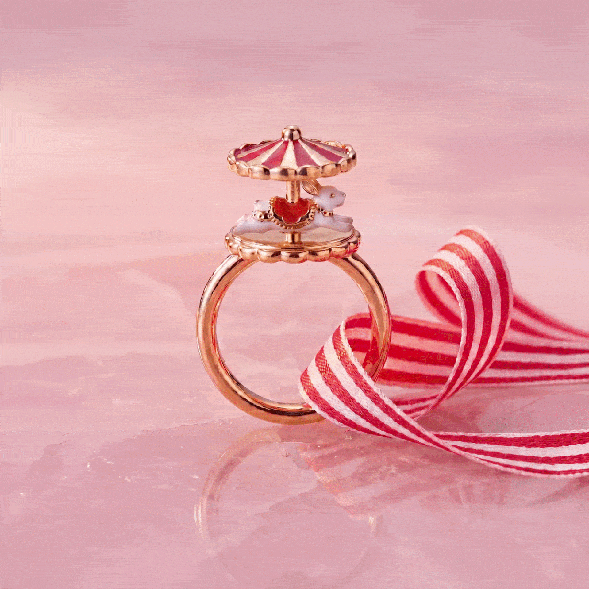 Carnival Carousel Bunny Spinner Ring Gold | Alex and Ani