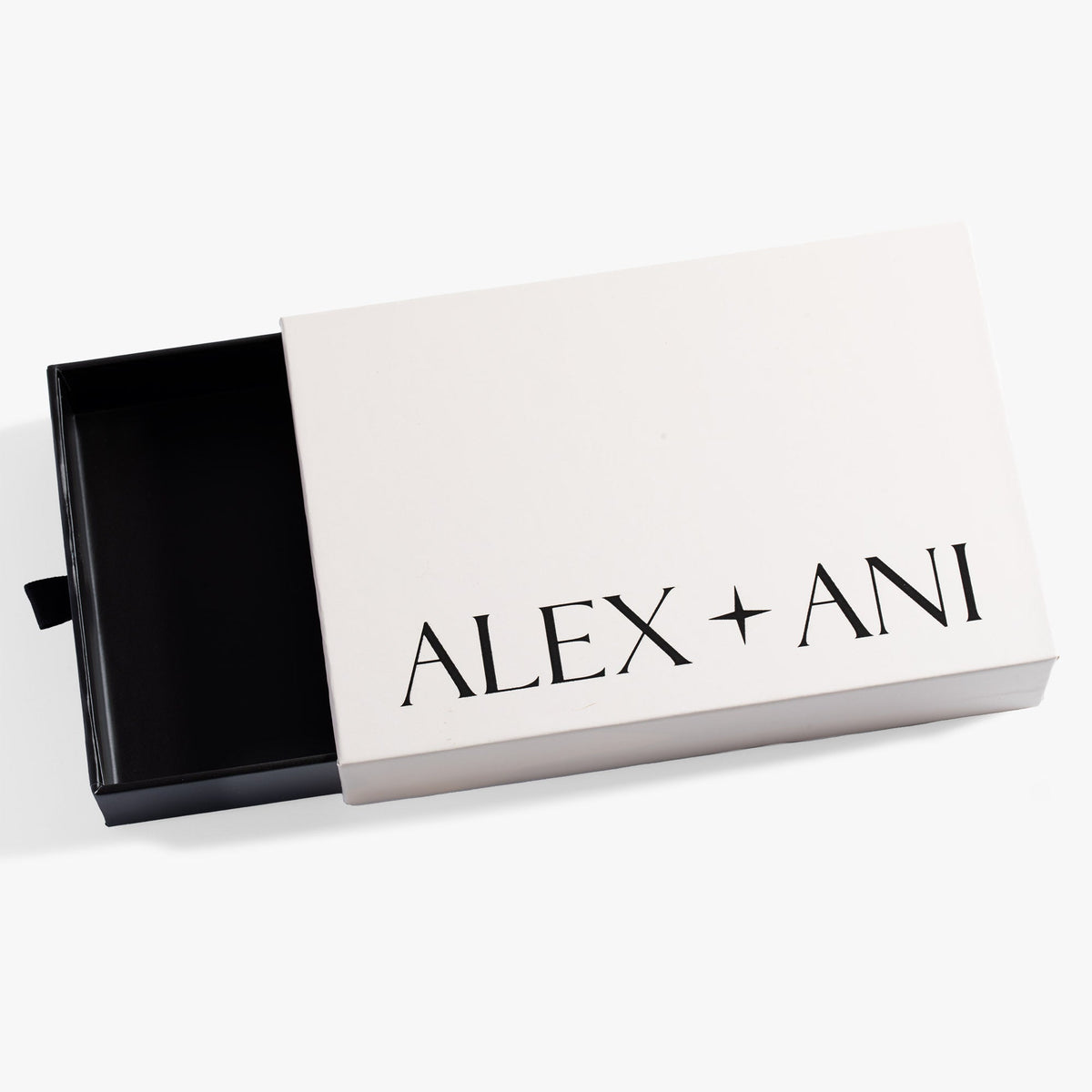 ALEX AND ANI Gift Box, 2024 White and black | Alex and Ani