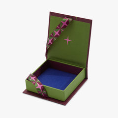 Evergreen Gift Box Classic Plum | Alex and Ani