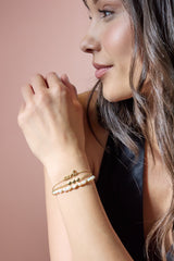 “Home is where the heart is” Aunt Stranded Bracelet Stainless Steel Gold | Alex and Ani