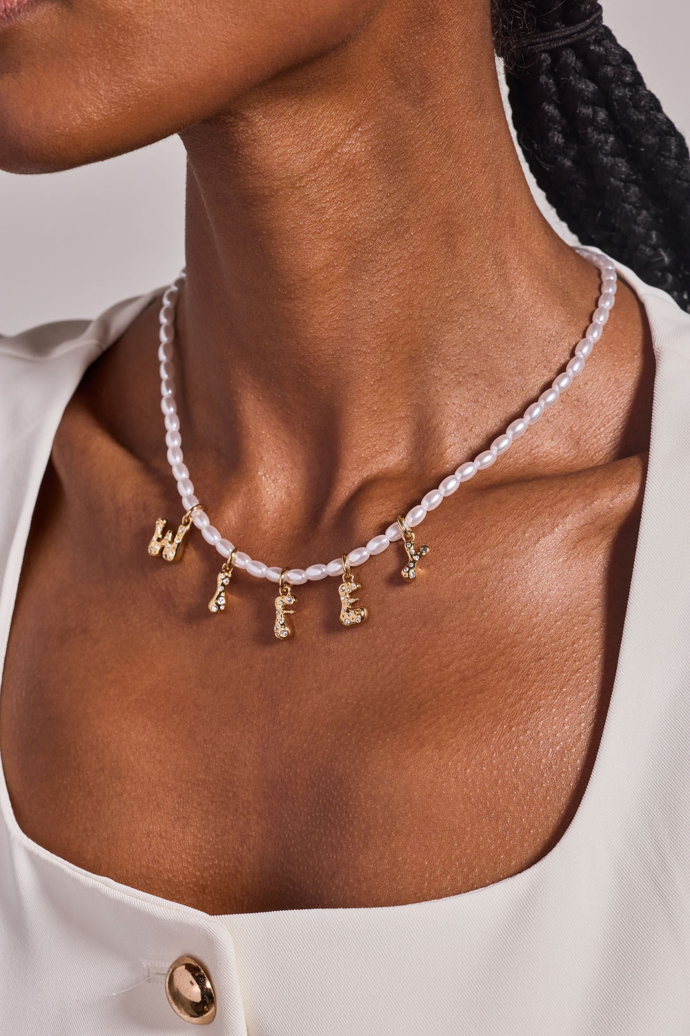 Beaded Pearl WIFEY Bubble Necklace Gold | Alex and Ani