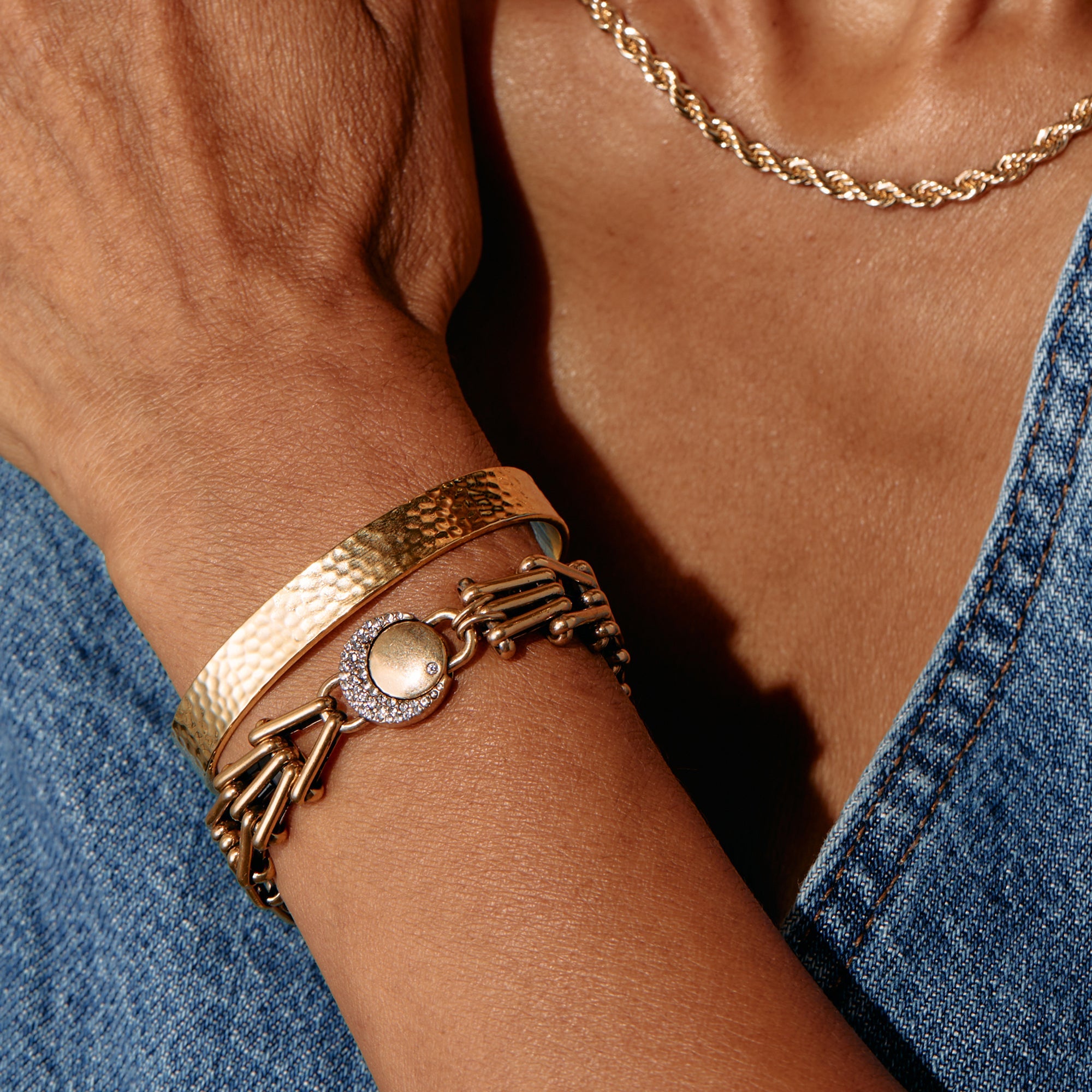 Wanderer Chain Statement Bracelet Antique Gold | Alex and Ani