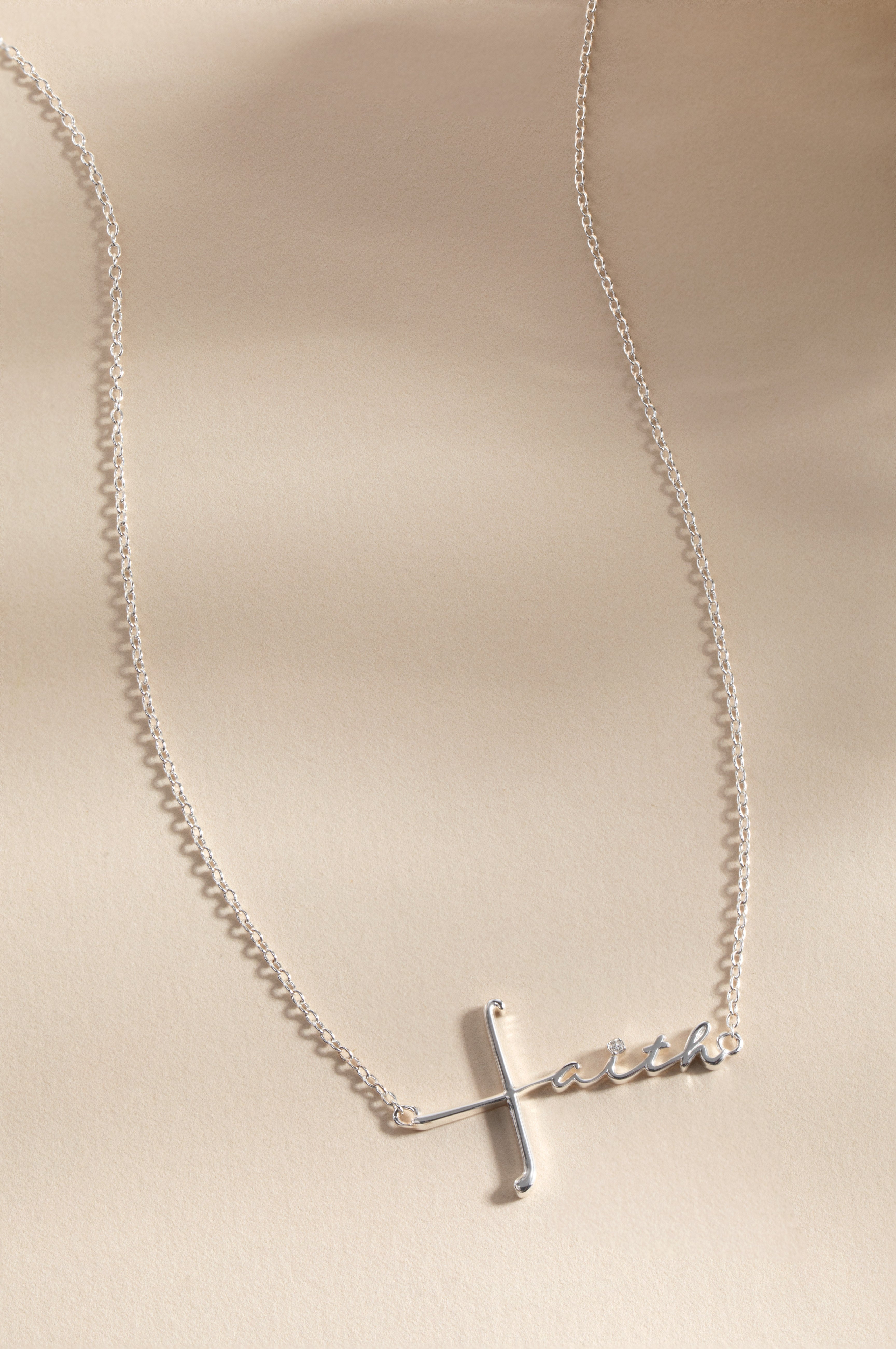 Faith Necklace Silver | Alex and Ani