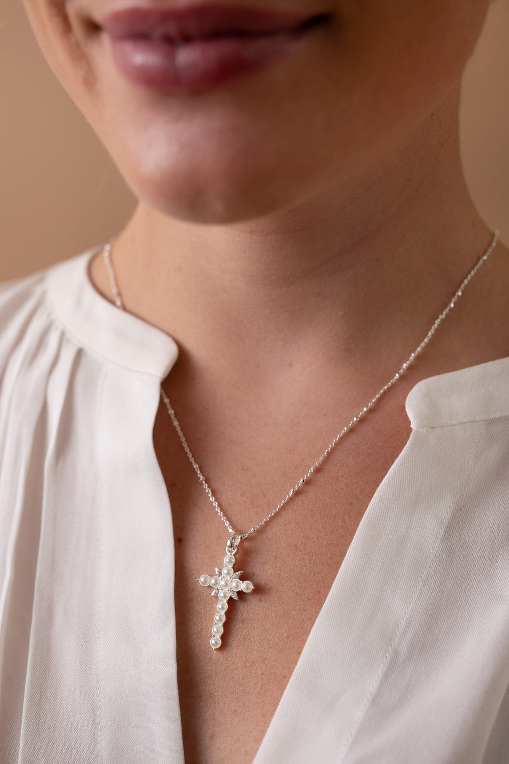 Divine Guides Cross Pendant Necklace Gold | Alex and Ani