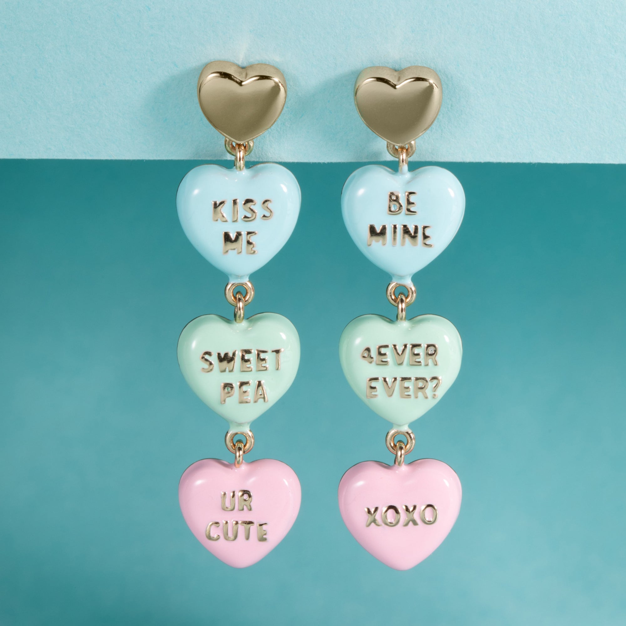Sweethearts statement earring Gold | Alex and Ani