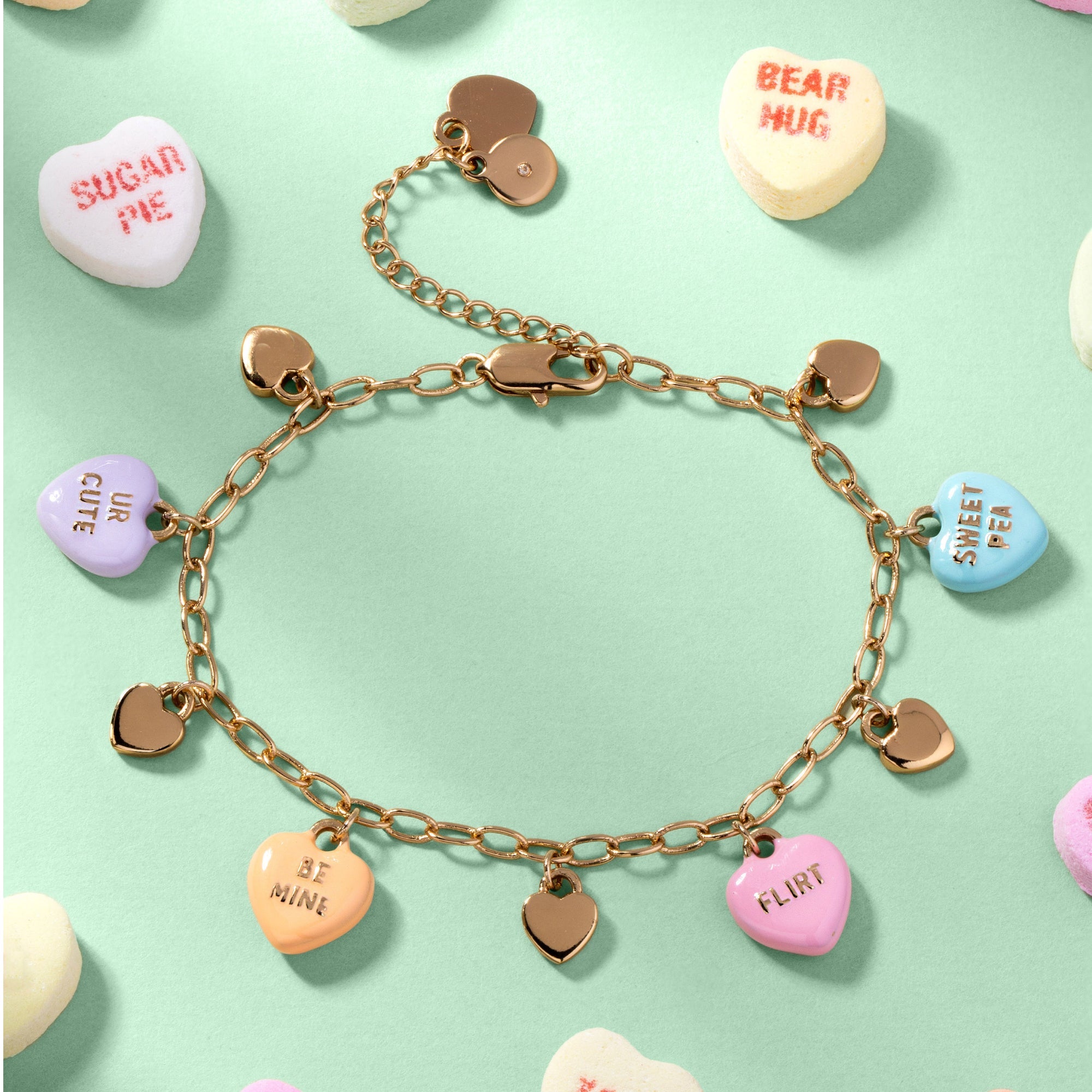 Sweethearts charm bracelet Gold | Alex and Ani