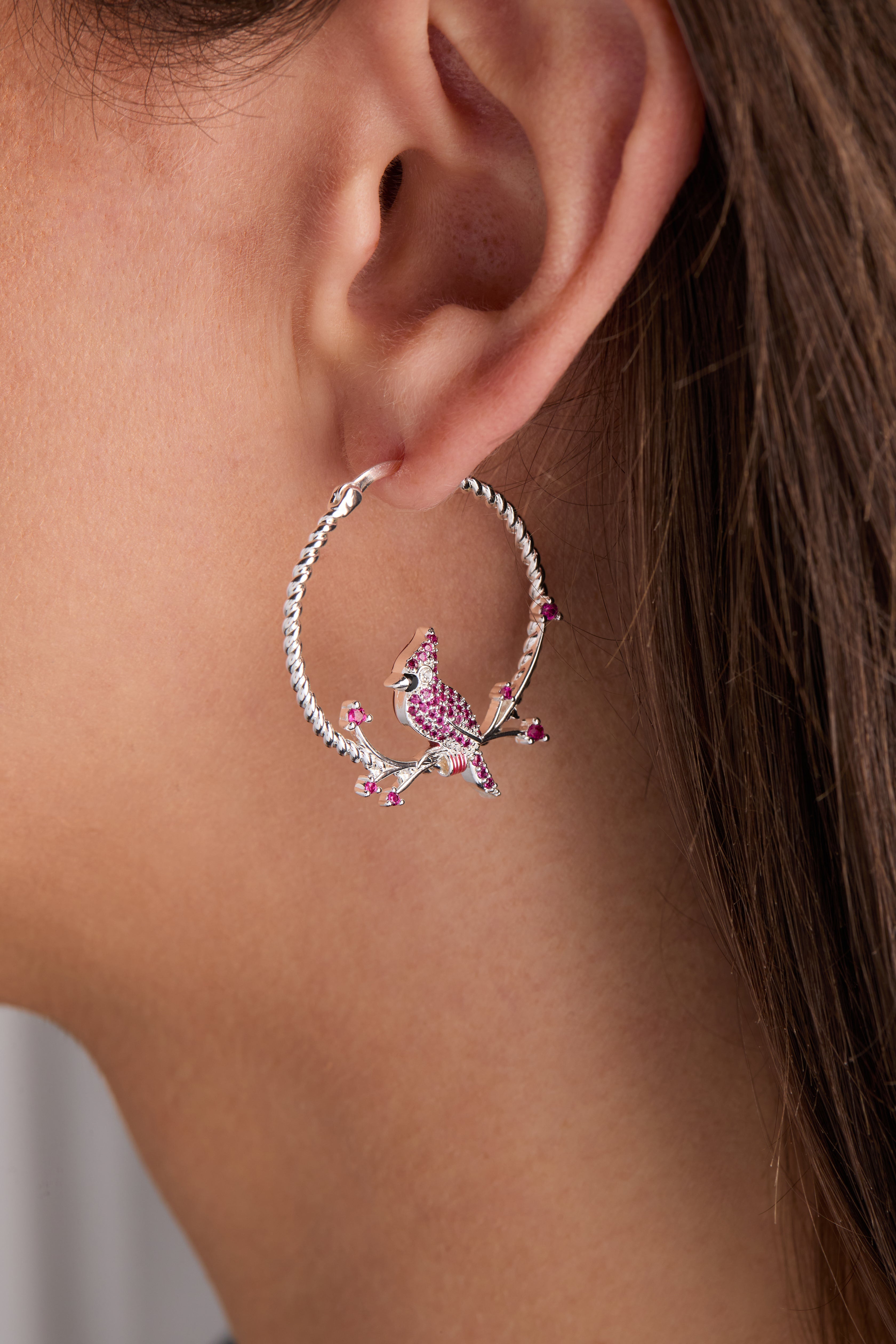 Cardinal Hoop Earrings Silver | Alex and Ani