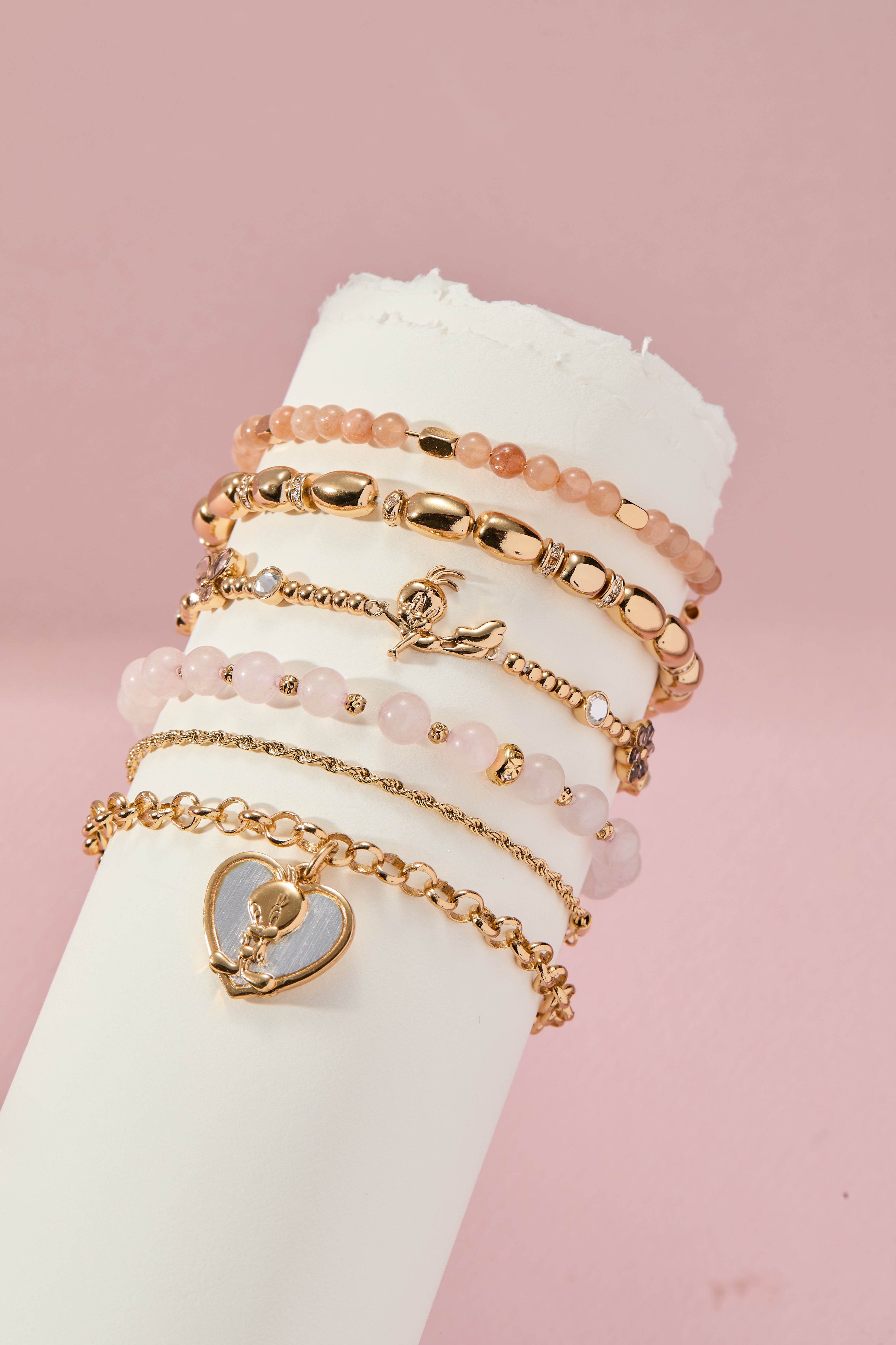 Looney Tunes - Tweety Beaded Stretch Bracelet Gold | Alex and Ani