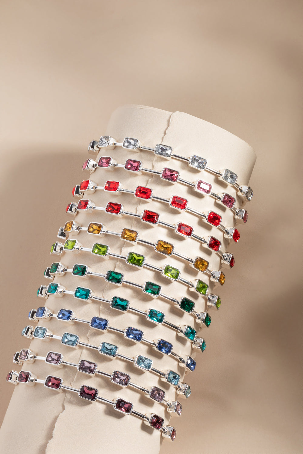 August Birthstone Emerald Cut Bangle Gold | Alex and Ani