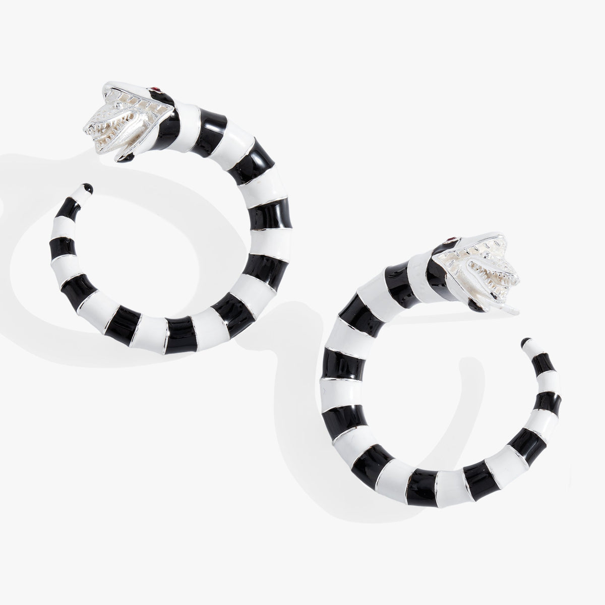 Beetlejuice® Hoop Earring Silver | Alex and Ani