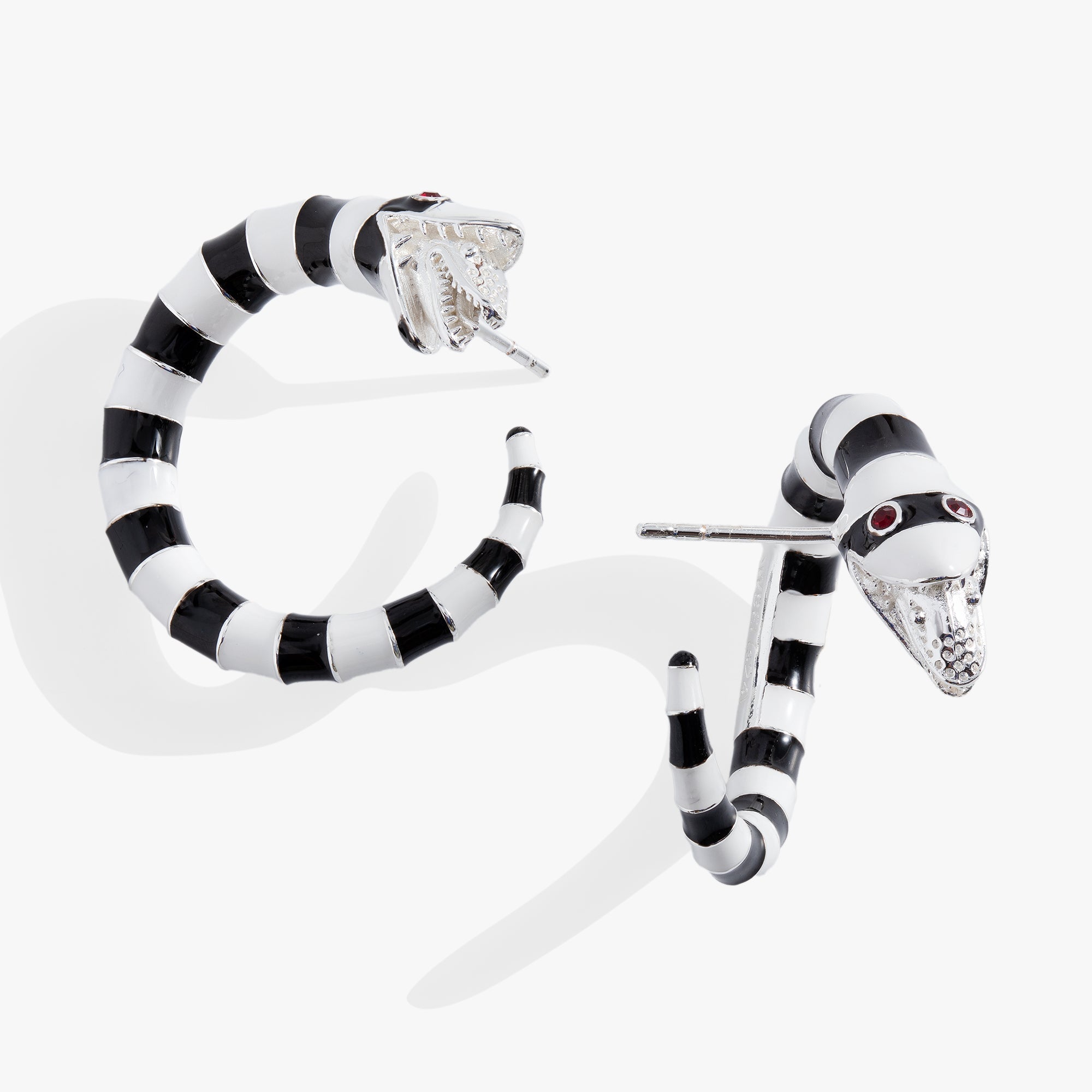 Beetlejuice® Hoop Earring Silver | Alex and Ani
