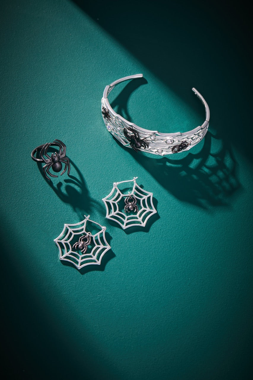 Glow in the Dark Spider Ring Silver | Alex and Ani