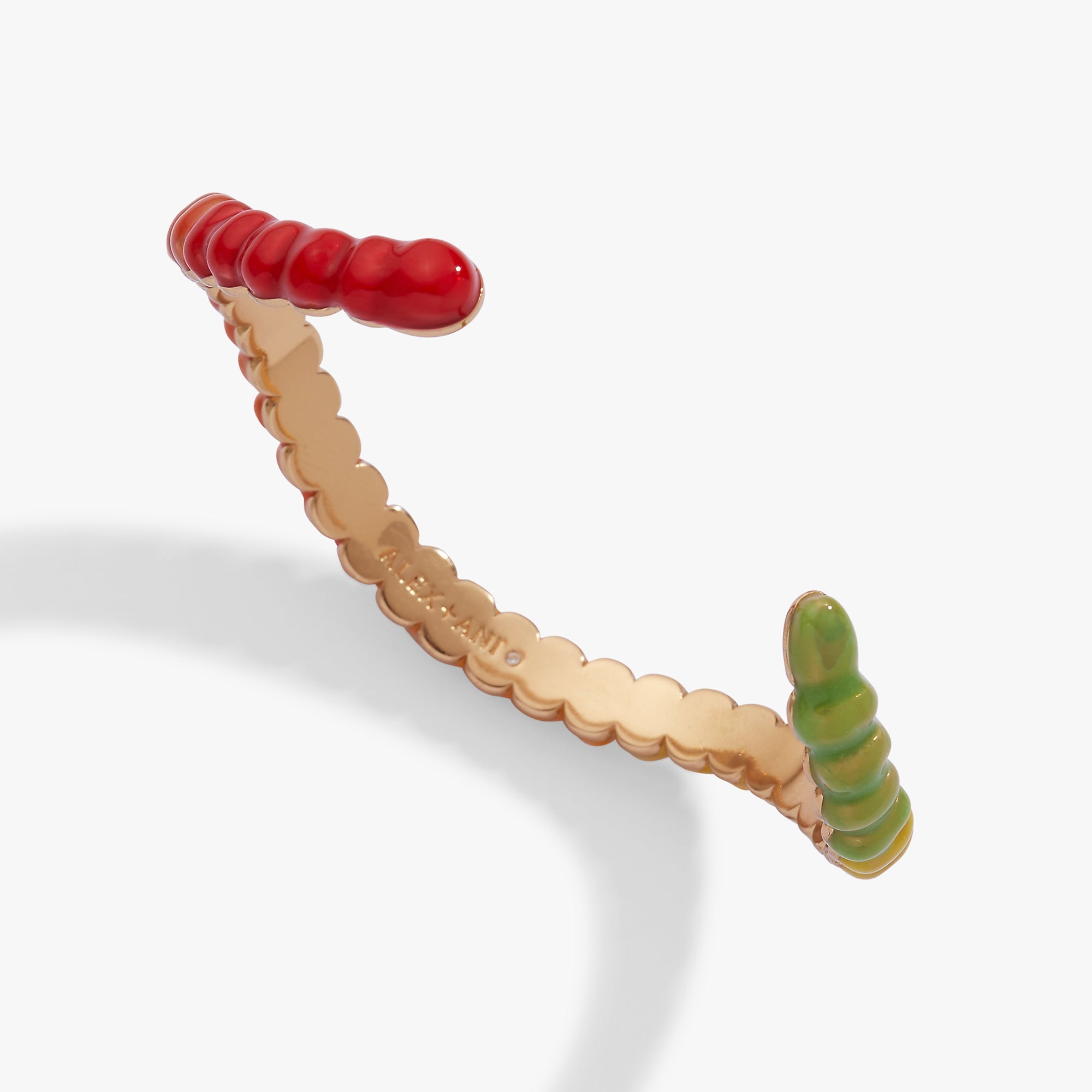SOM - Gummy Worm Cuff Gold | Alex and Ani