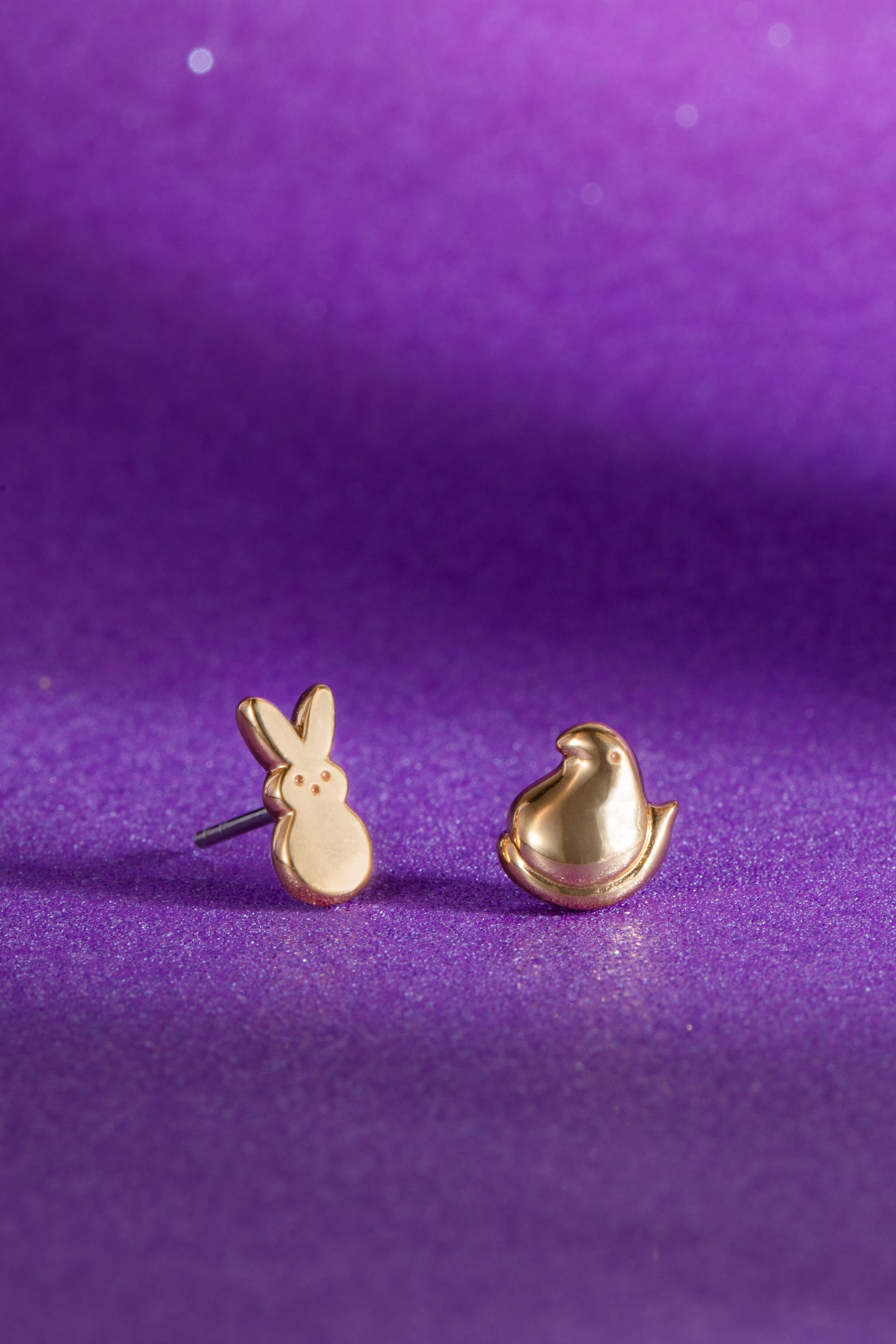 PEEPS® Bunny and Chick Stud Earrings Gold | Alex and Ani