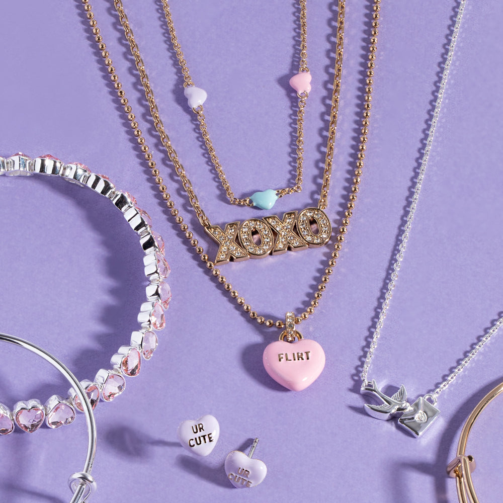 Sweet Hearts Tough Questions-stud UR cute Gold | Alex and Ani
