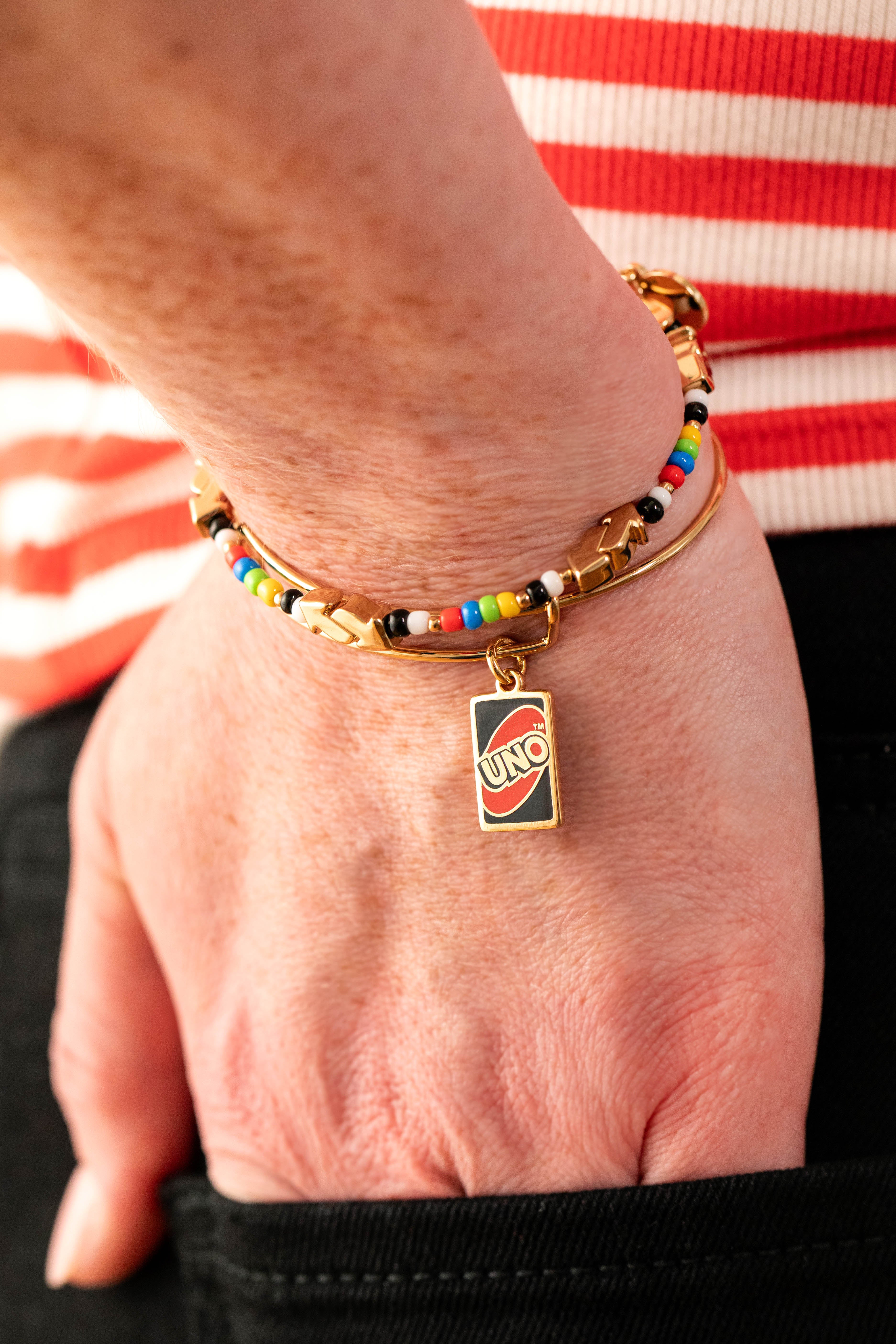 UNO™ Reverse Color Beaded Stretch Bracelet Gold | Alex and Ani