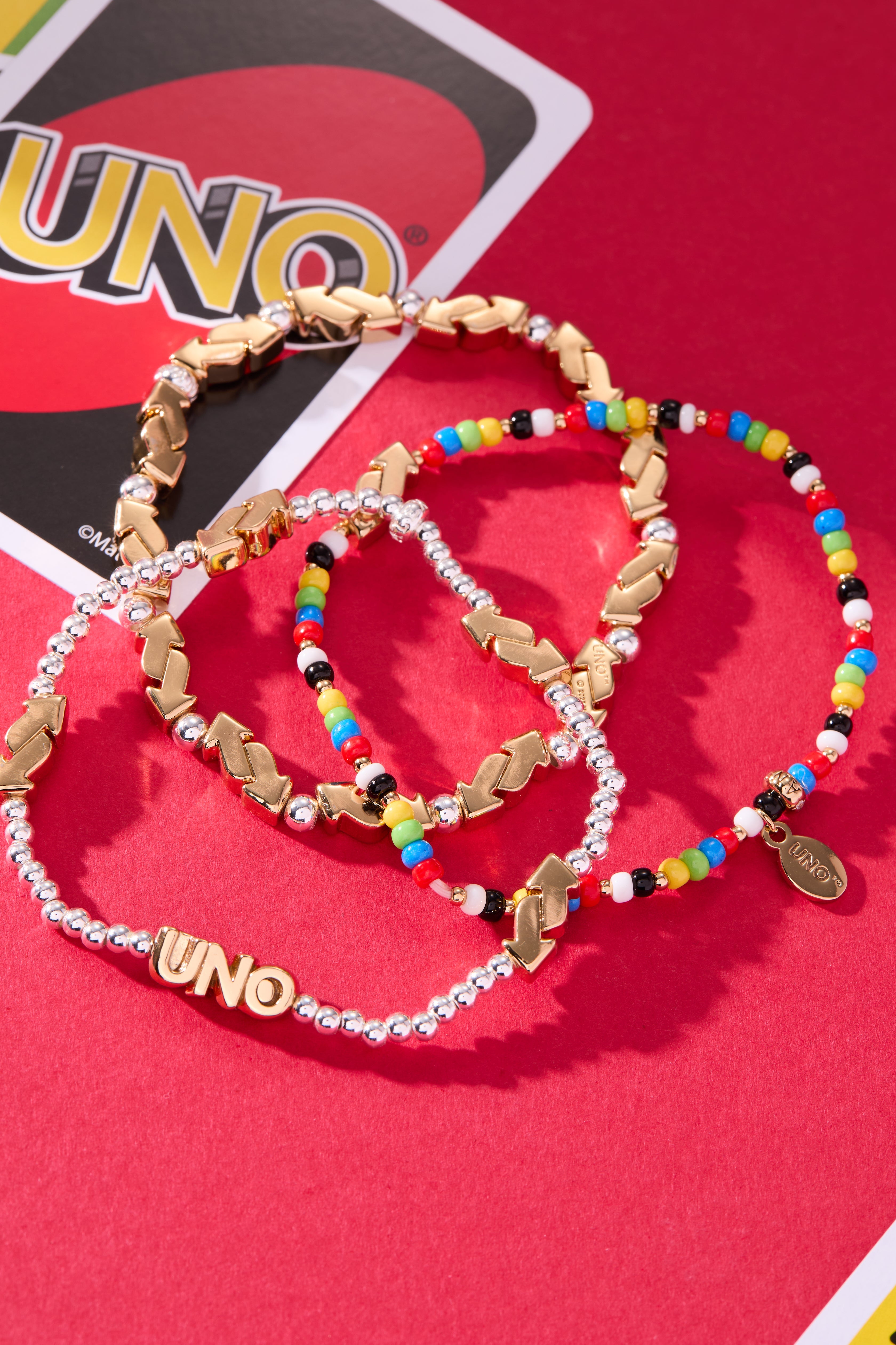 UNO™ Reverse Color Beaded Stretch Bracelet Gold | Alex and Ani