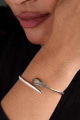 The Wizard of Oz™ Wicked Witch Broom Bypass Cuff Silver | Alex and Ani