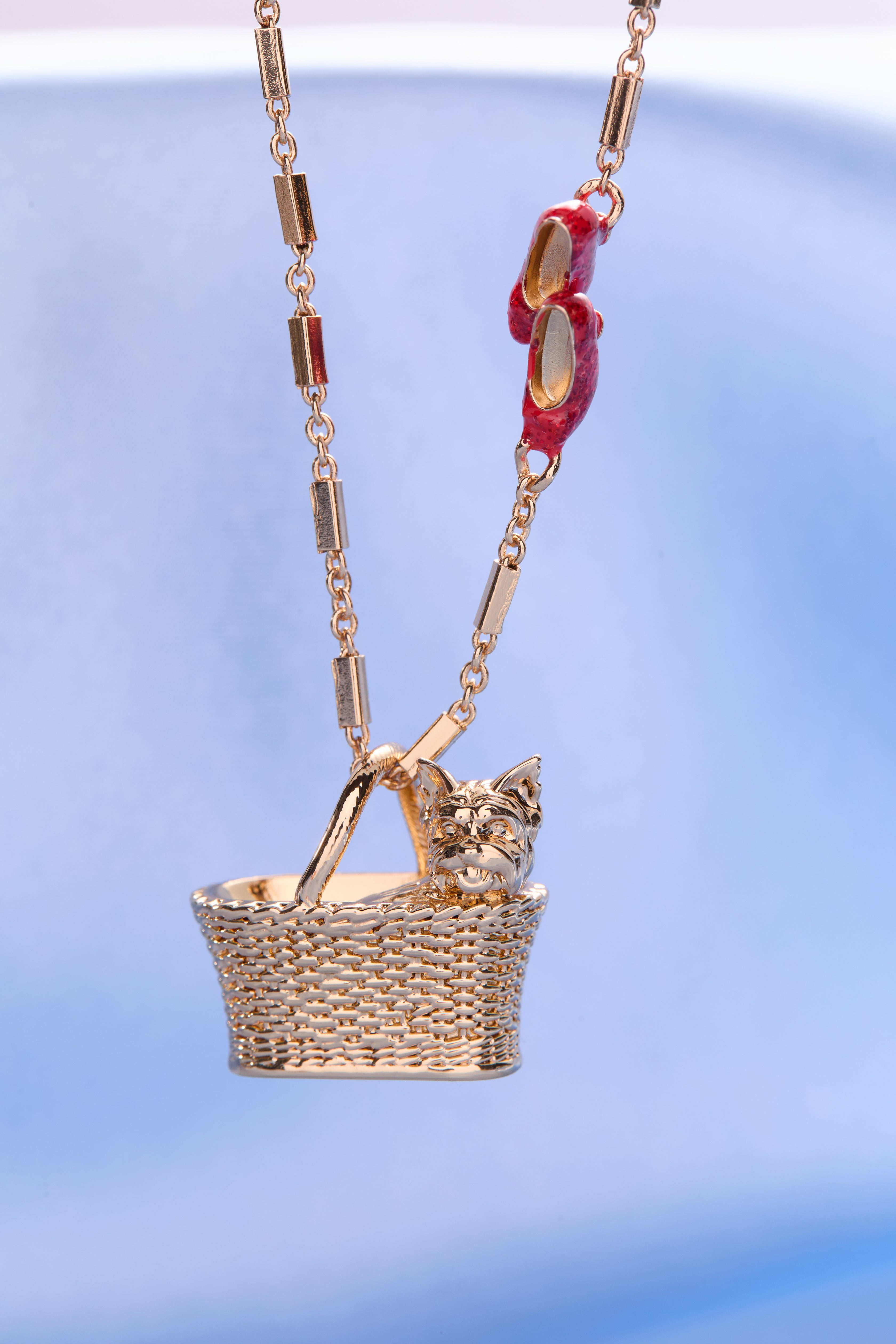 The Wizard of Oz™ Dorothy Toto Basket Pendant Gold | Alex and Ani