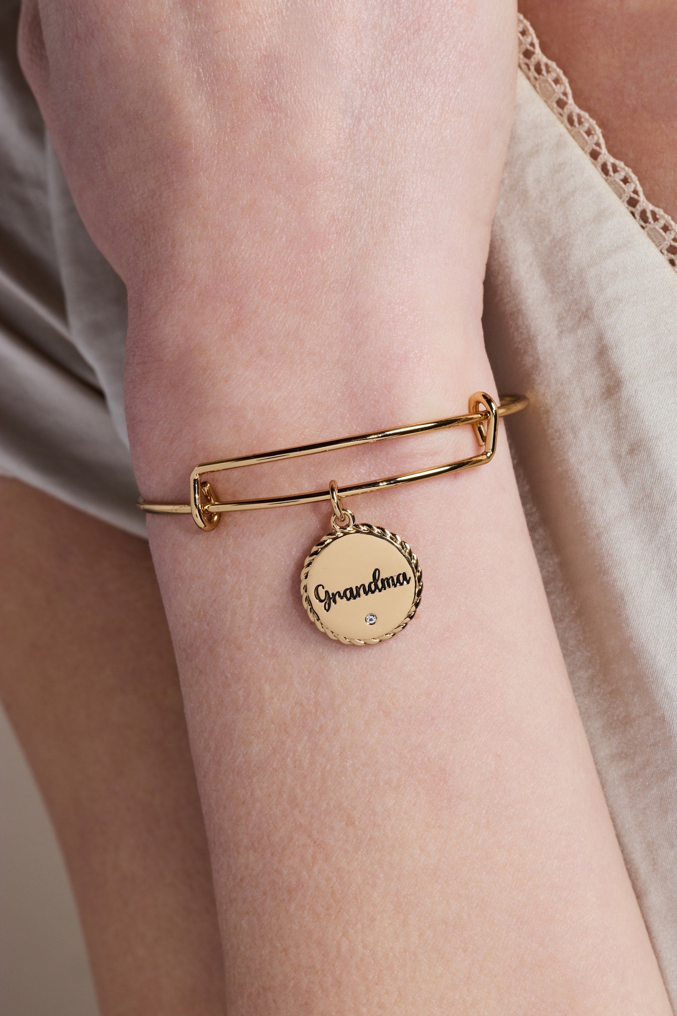Grandma Charm Bangle Gold | Alex and Ani