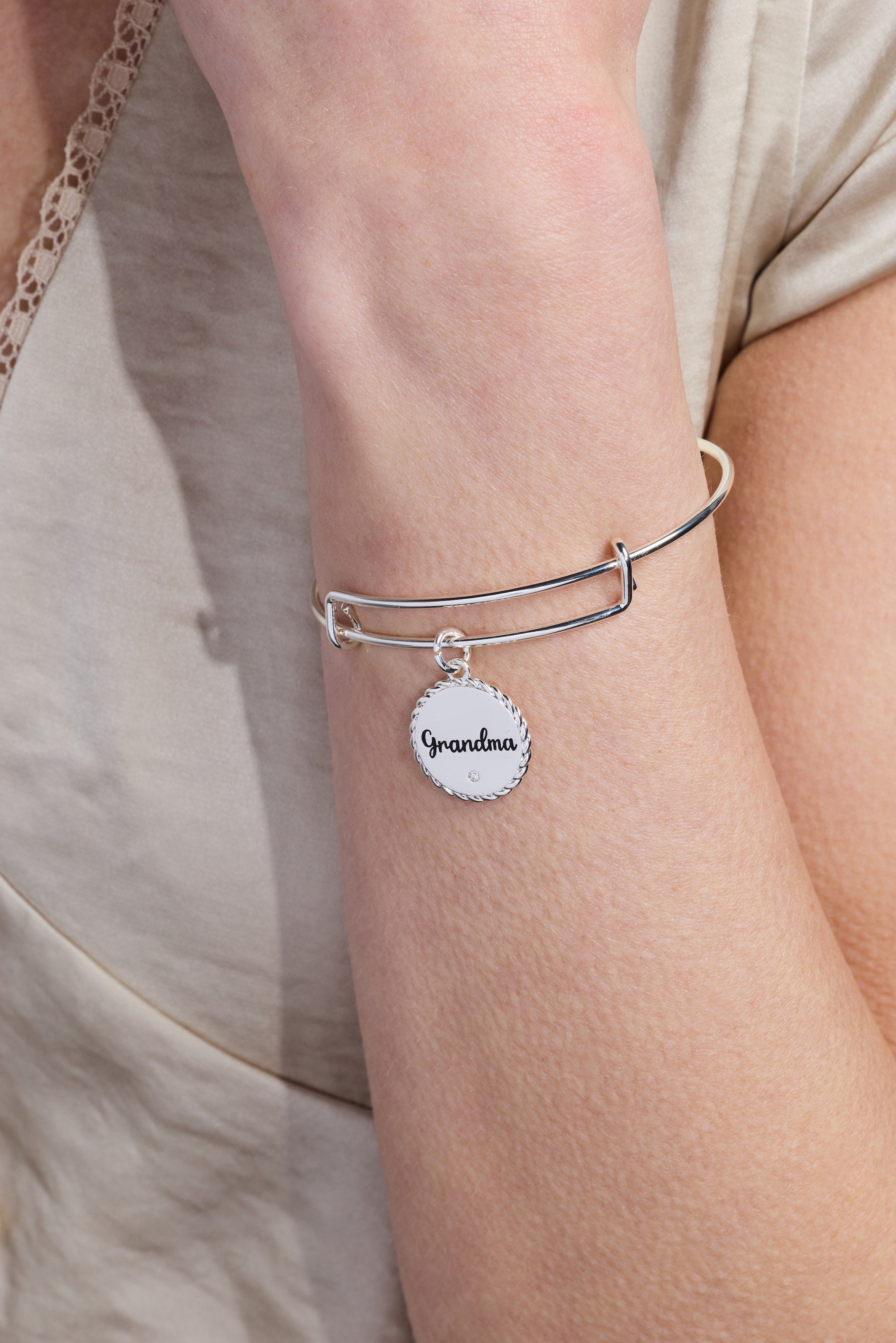 Grandma Charm Bangle Gold | Alex and Ani