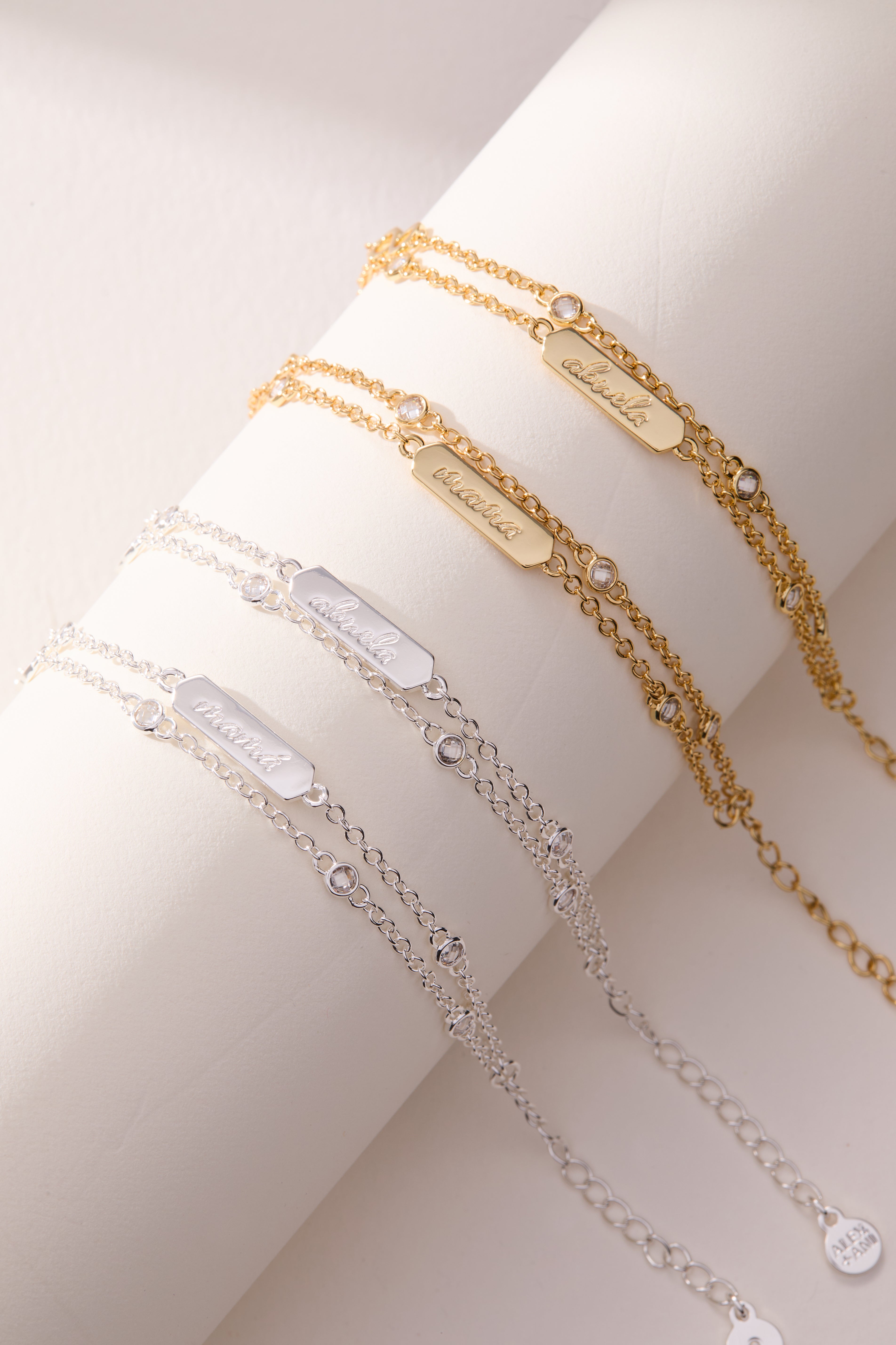 Mexico - Abuela Infinity Adjustable Bracelet Gold | Alex and Ani