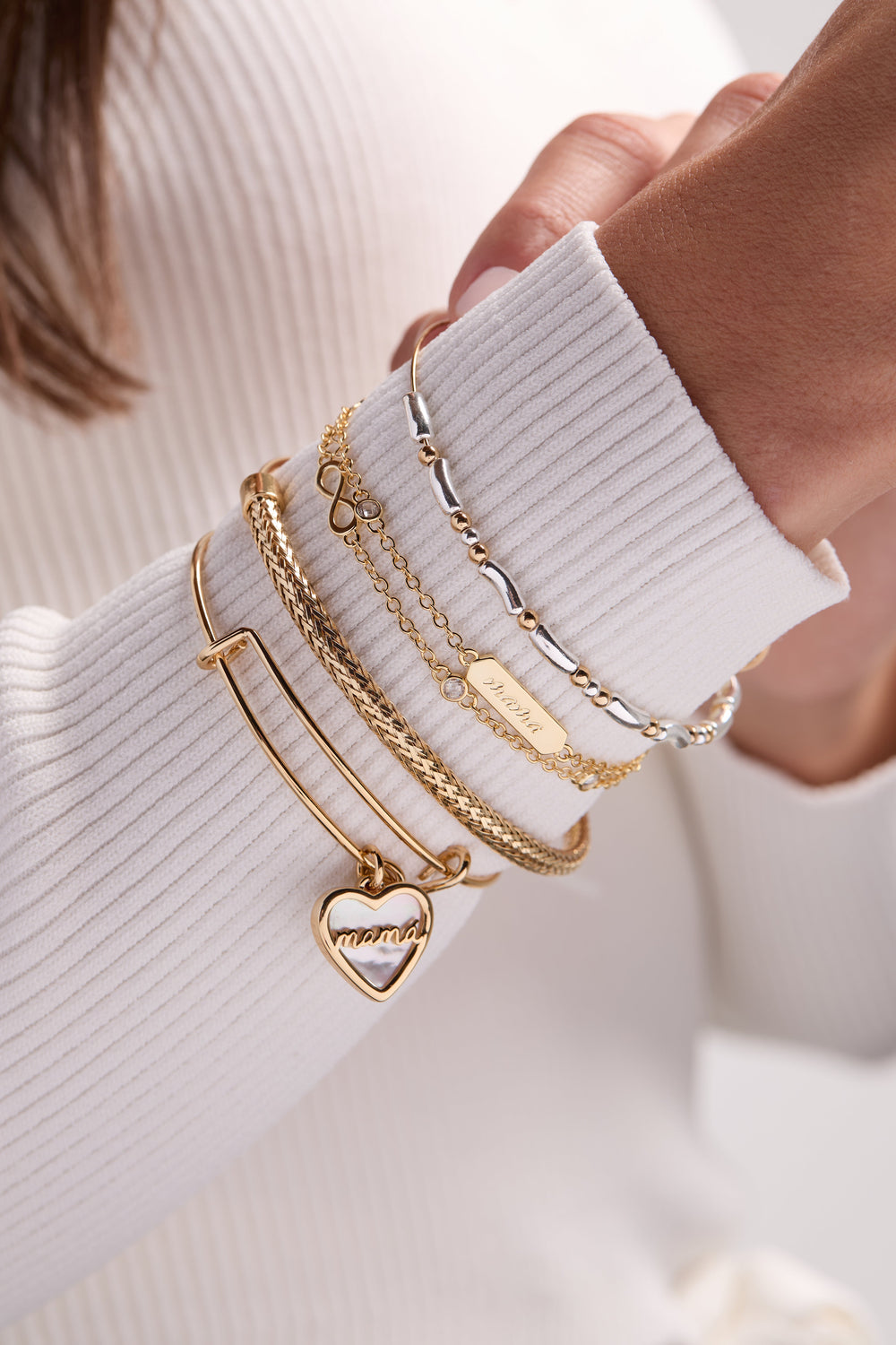 Mexico - Abuela Infinity Adjustable Bracelet Gold | Alex and Ani