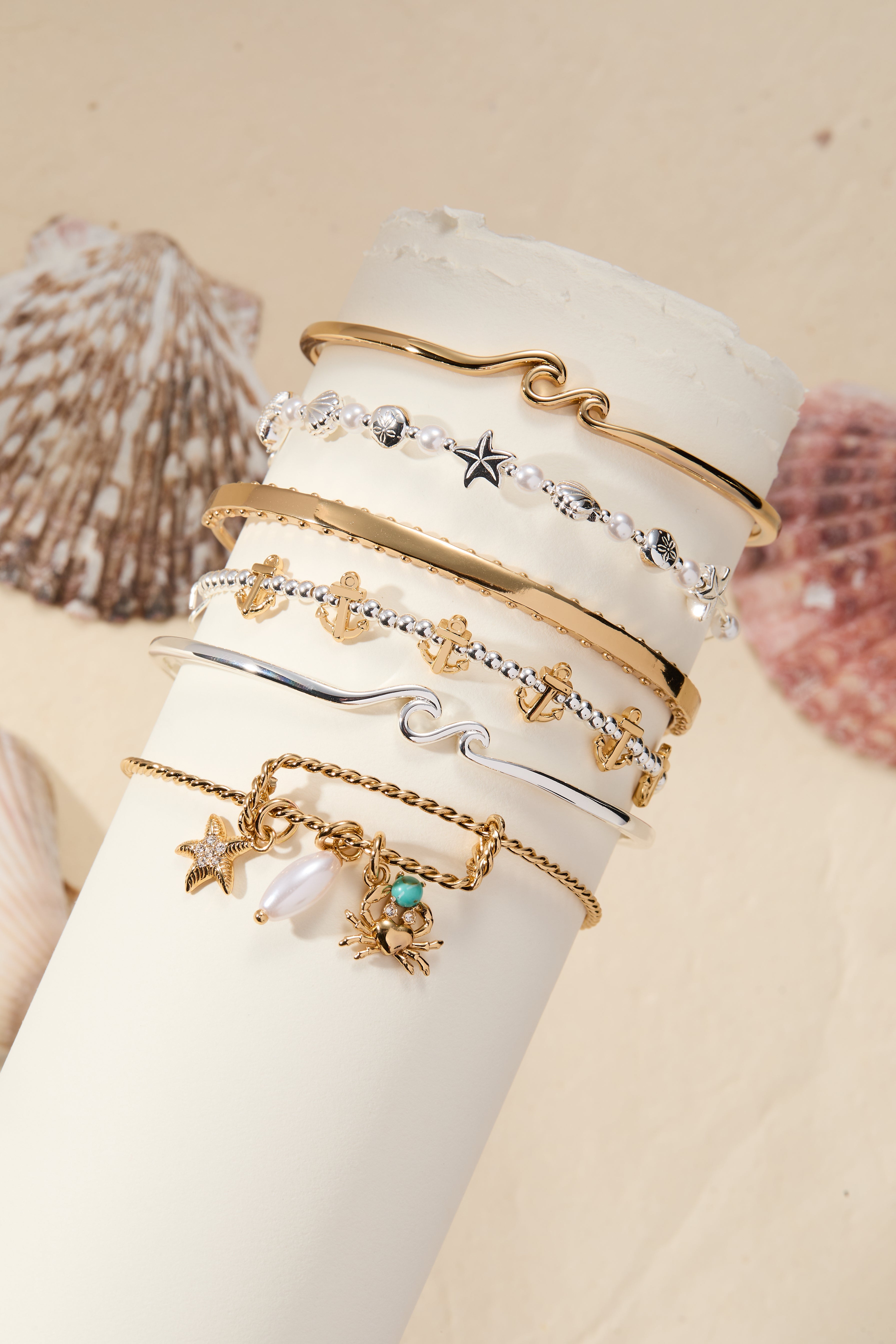 Wave Cuff Gold | Alex and Ani