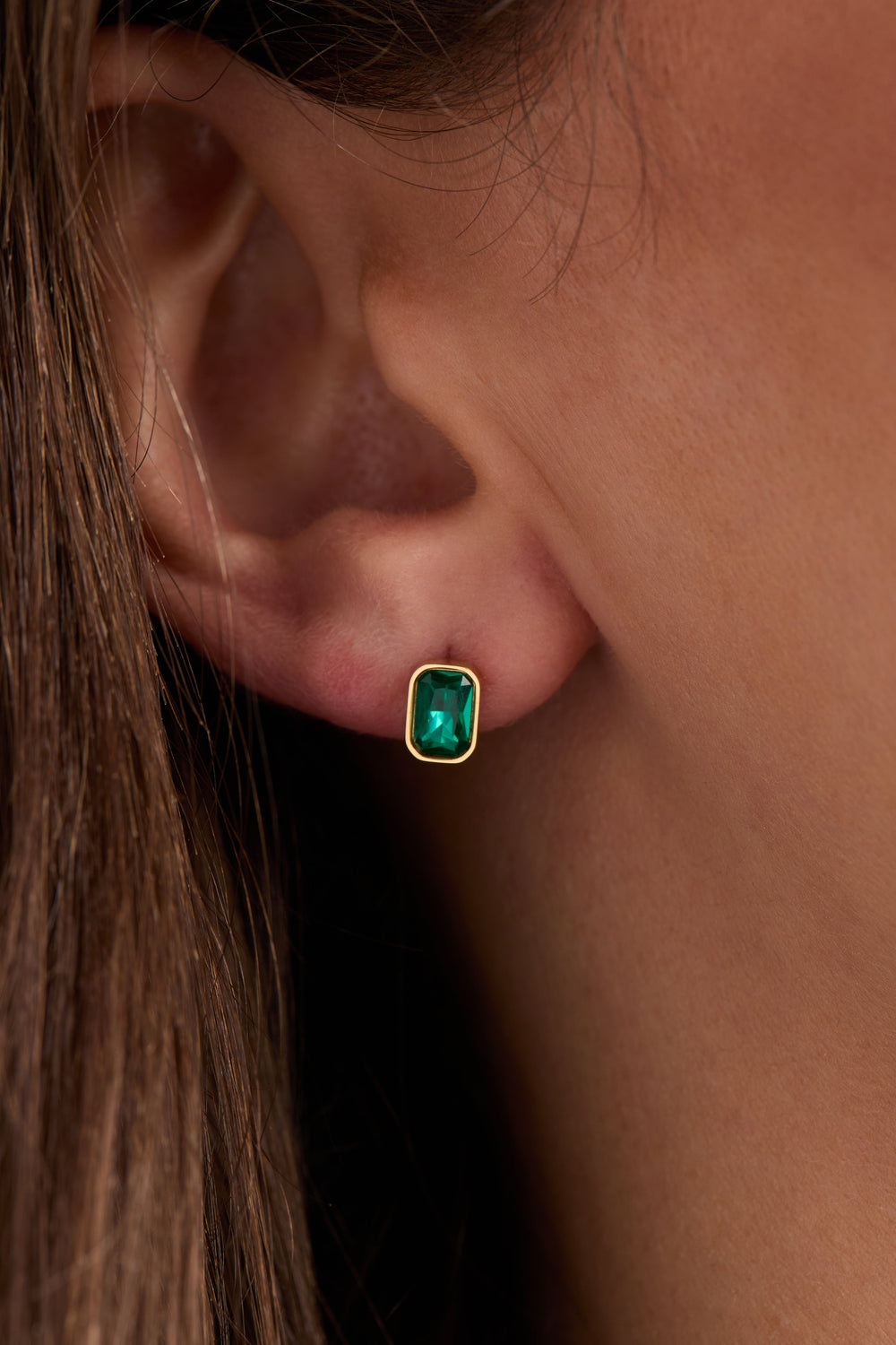 December Emerald-Cut Birthstone Stud Stainless Steel Gold | Alex and Ani