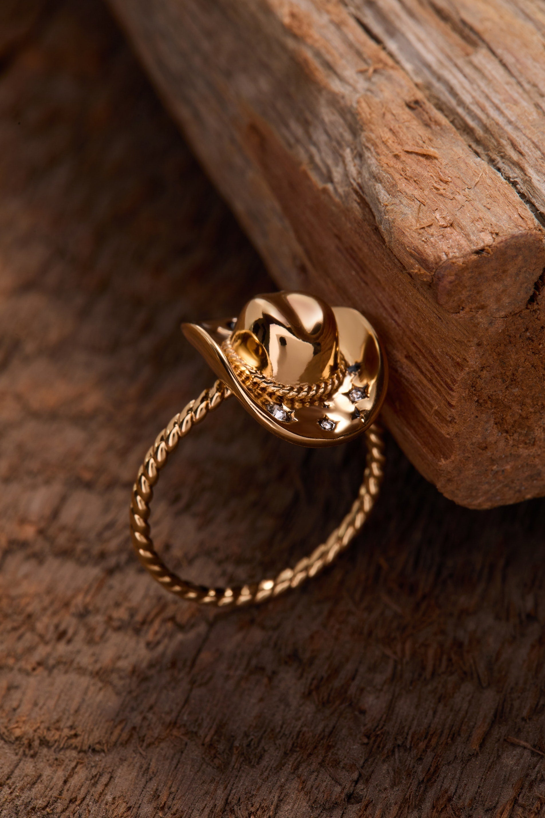 Cowgirl Hat Ring Gold | Alex and Ani