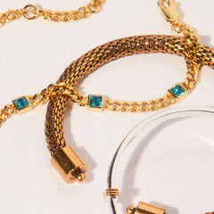 Aquamarine Curb Chain Bracelet, March Birthstone Silver | Alex and Ani