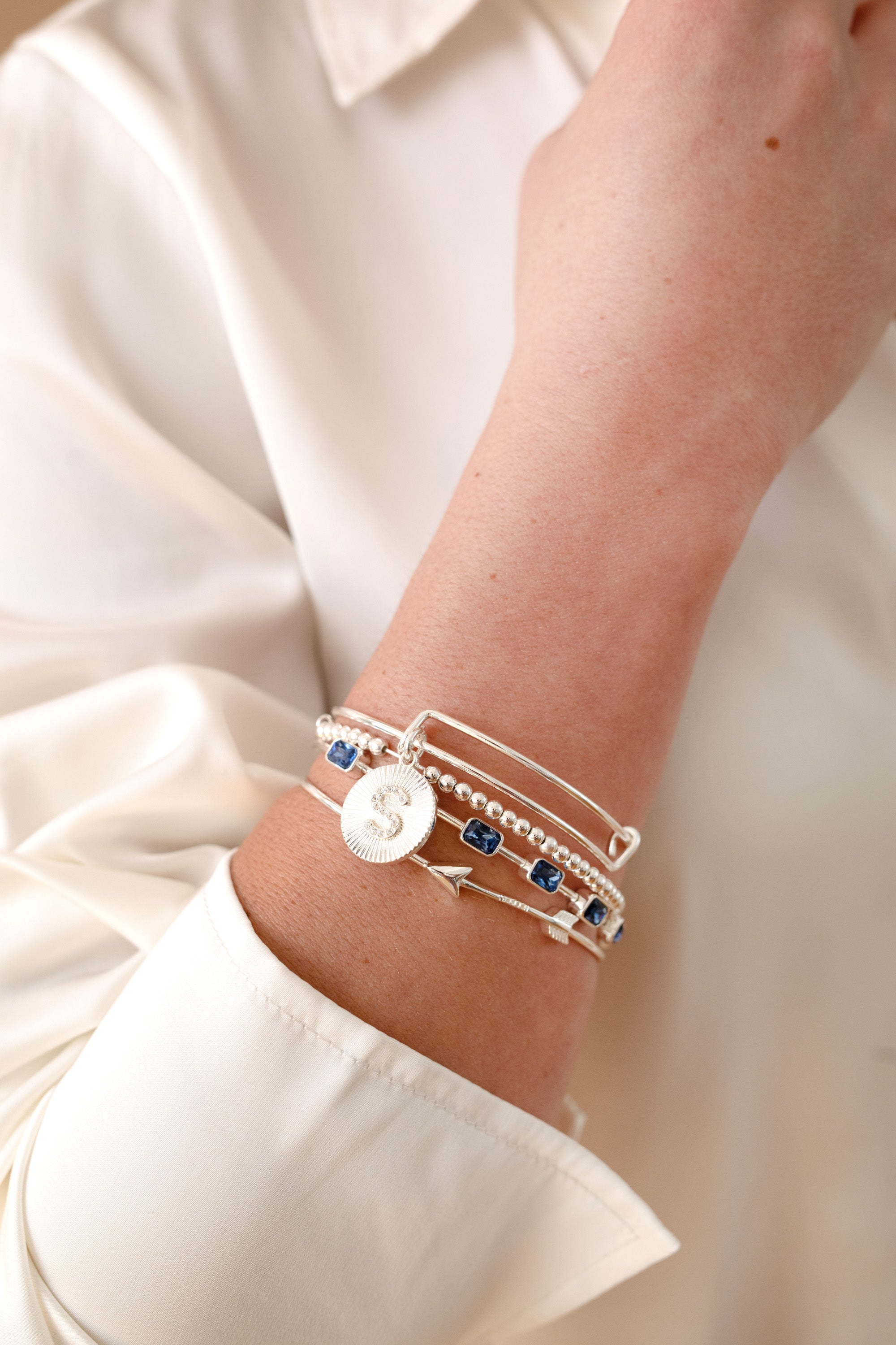 September Birthstone Emerald Cut Bangle Gold | Alex and Ani
