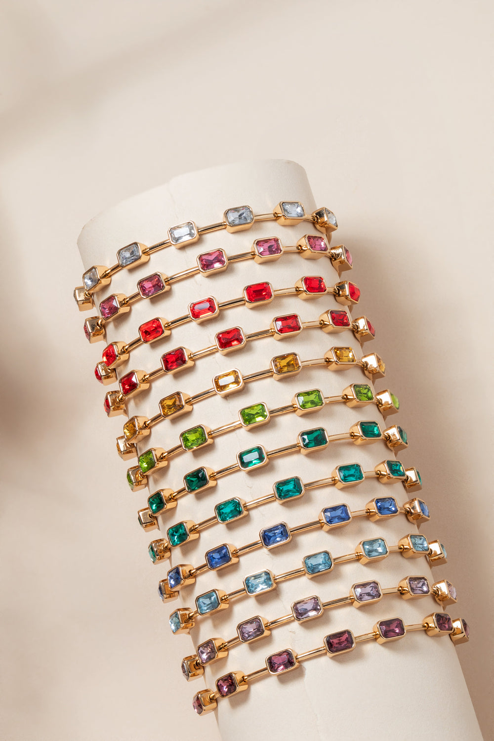 September Birthstone Emerald Cut Bangle Gold | Alex and Ani