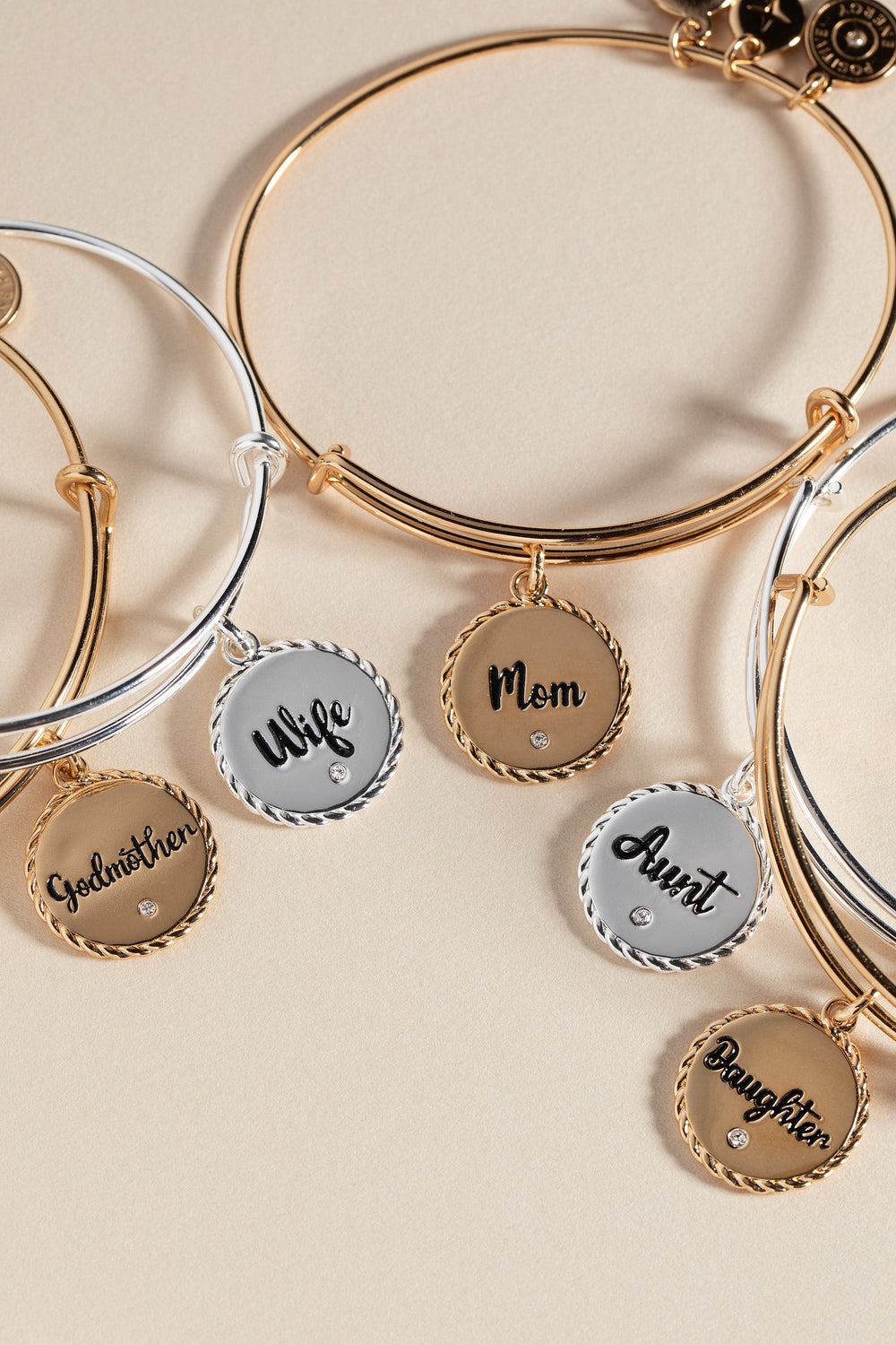BILY - Aunt EWB Silver | Alex and Ani